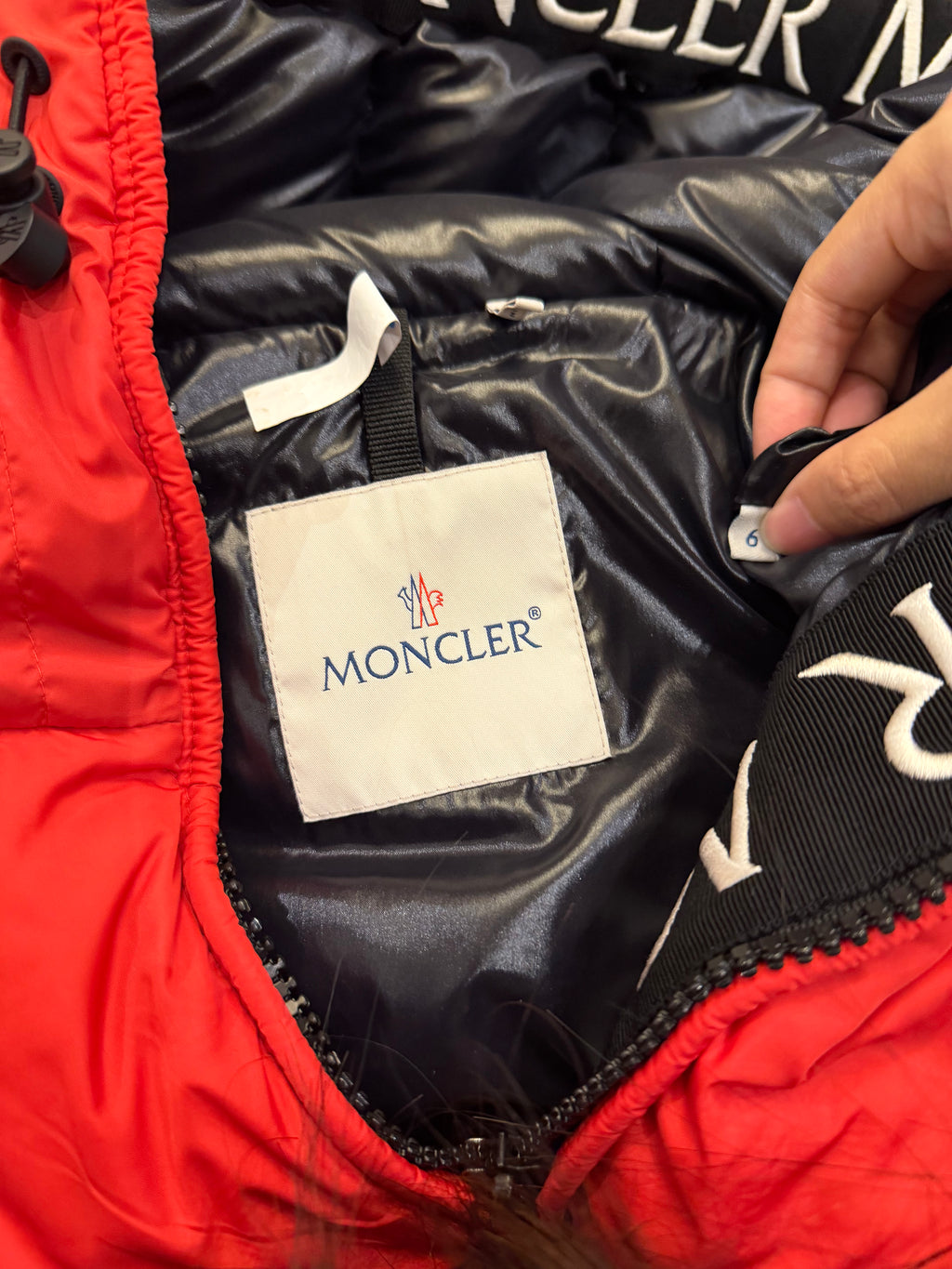 Moncler Montcla Down Puffer
Jacket - Red