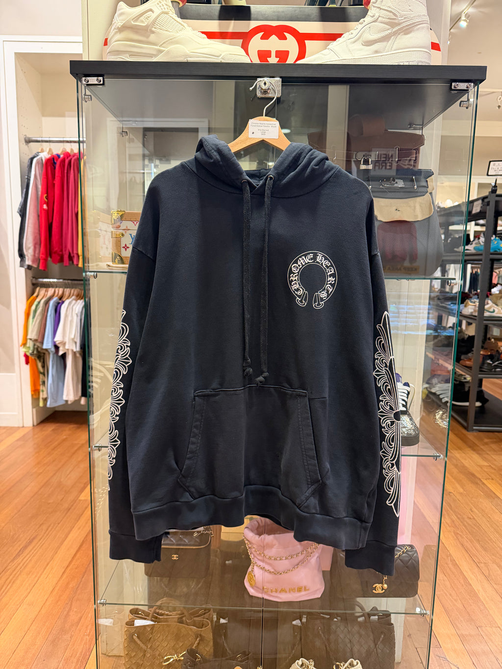 Chrome Hearts Horseshoe
Floral Sleeve Hoodie