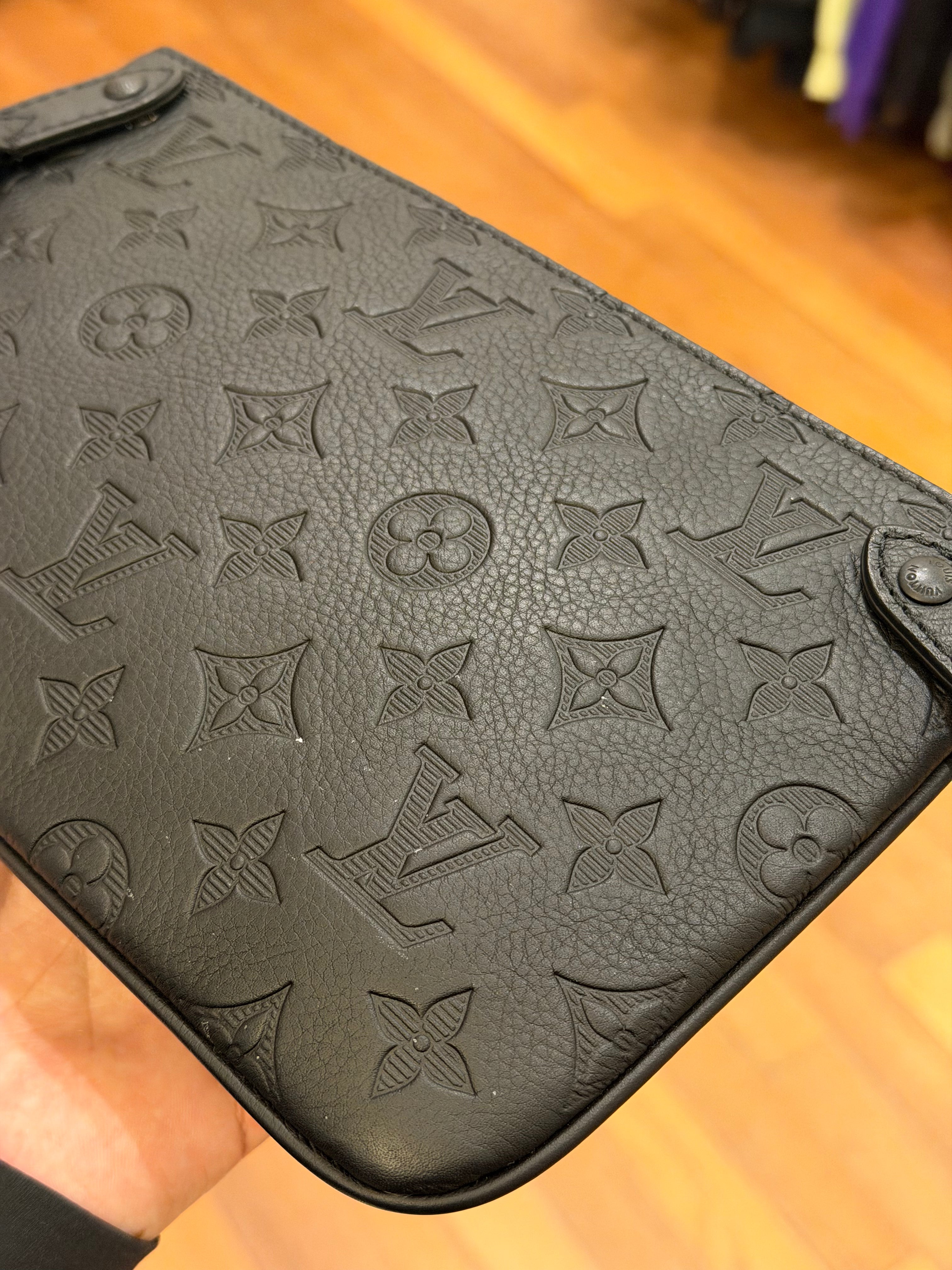 Louis Vuitton Trio Messenger Bag - Clutch Attachment