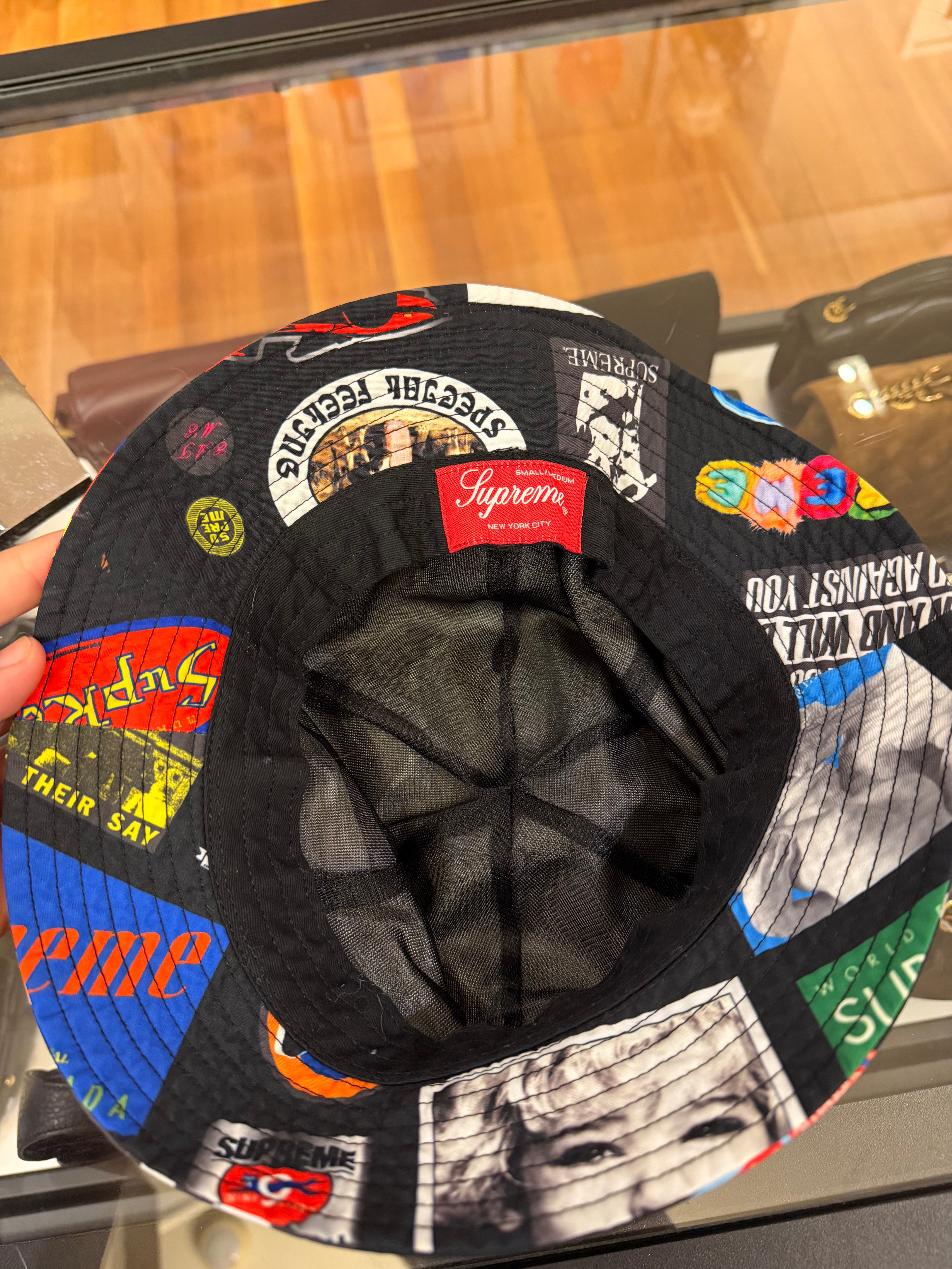 Supreme GORE-TEX Bell Hat - Black