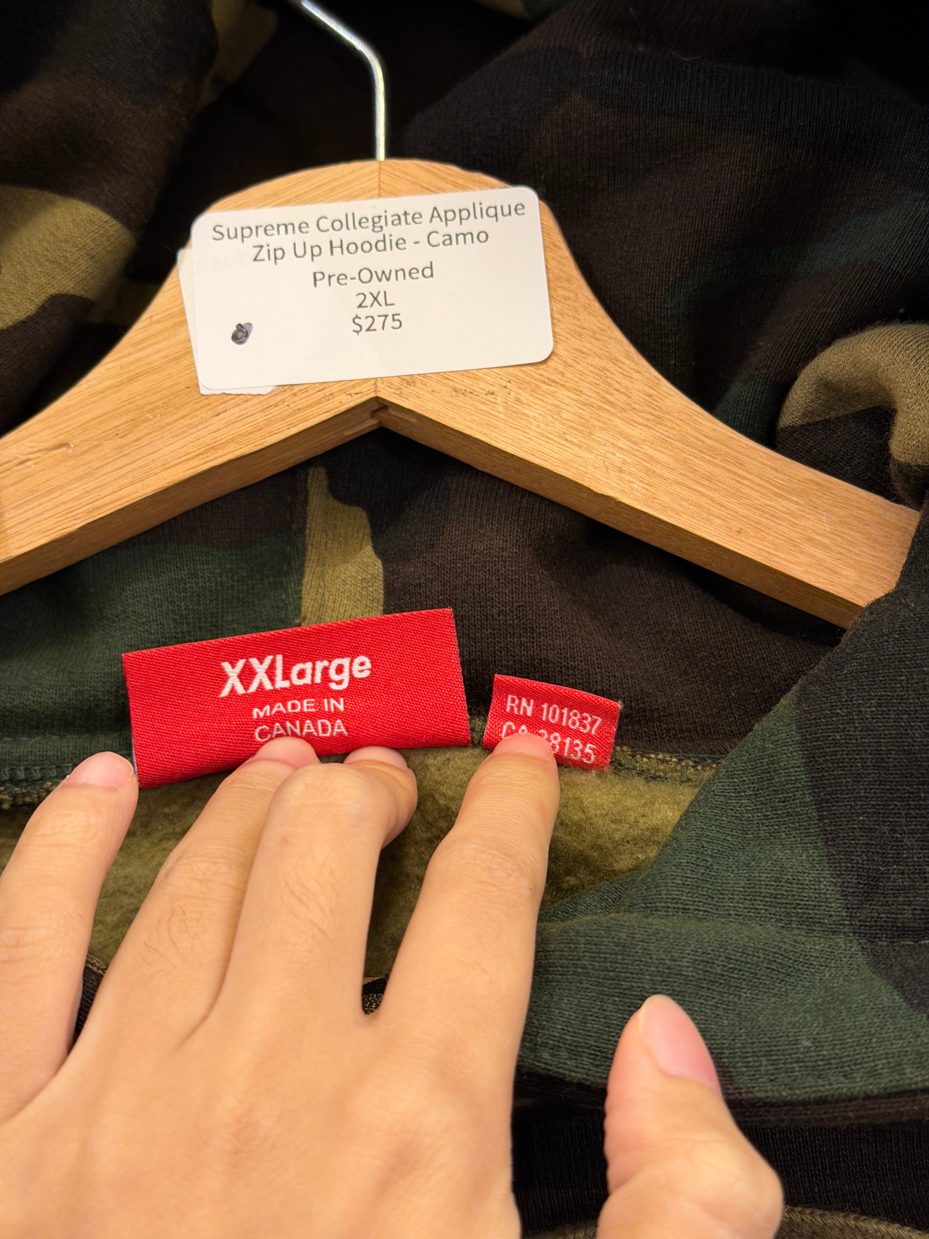Supreme Collegiate Applique
Zip Up Hoodie - Camo