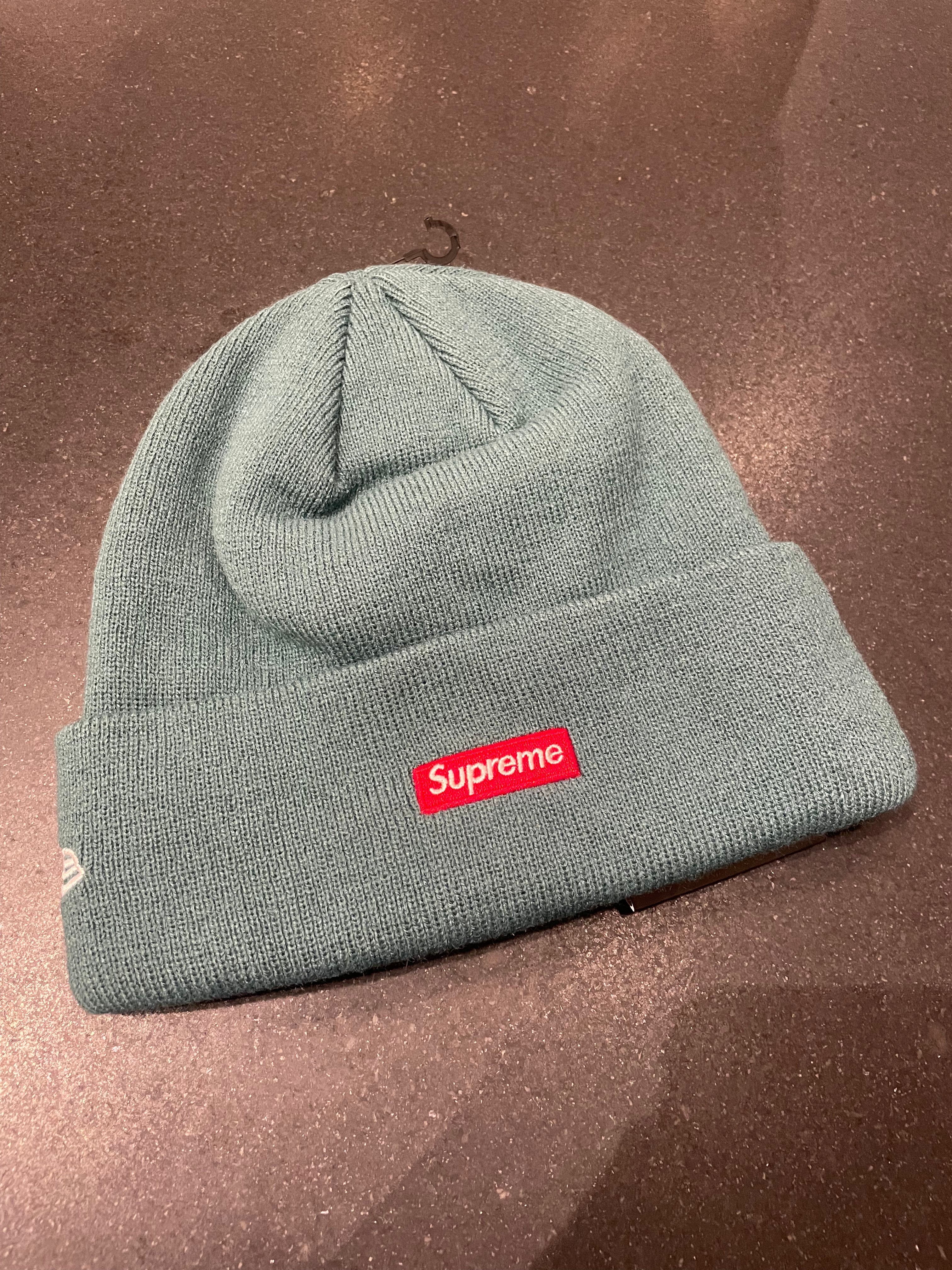 Supreme x New Era FW24 S Logo Beanie - Green