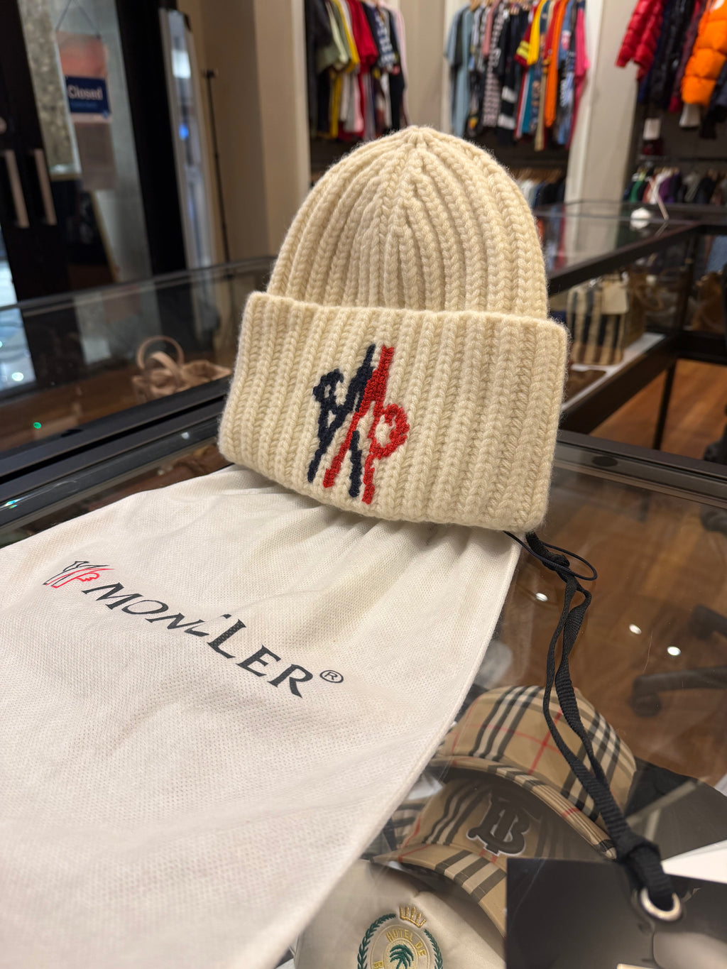 Moncler Oversized Logo Beanie - Beige