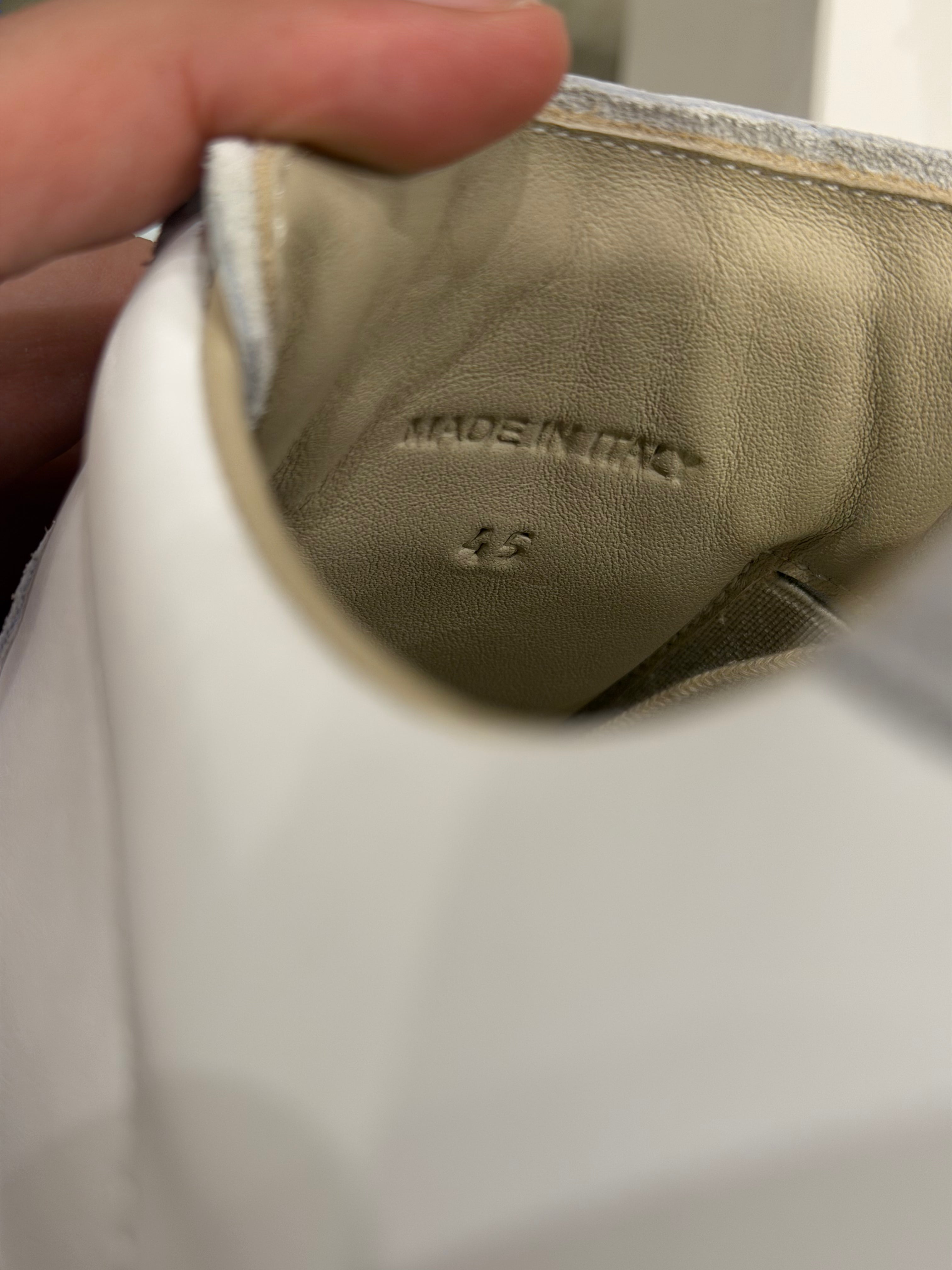 Maison Margiela Replica GATS - White