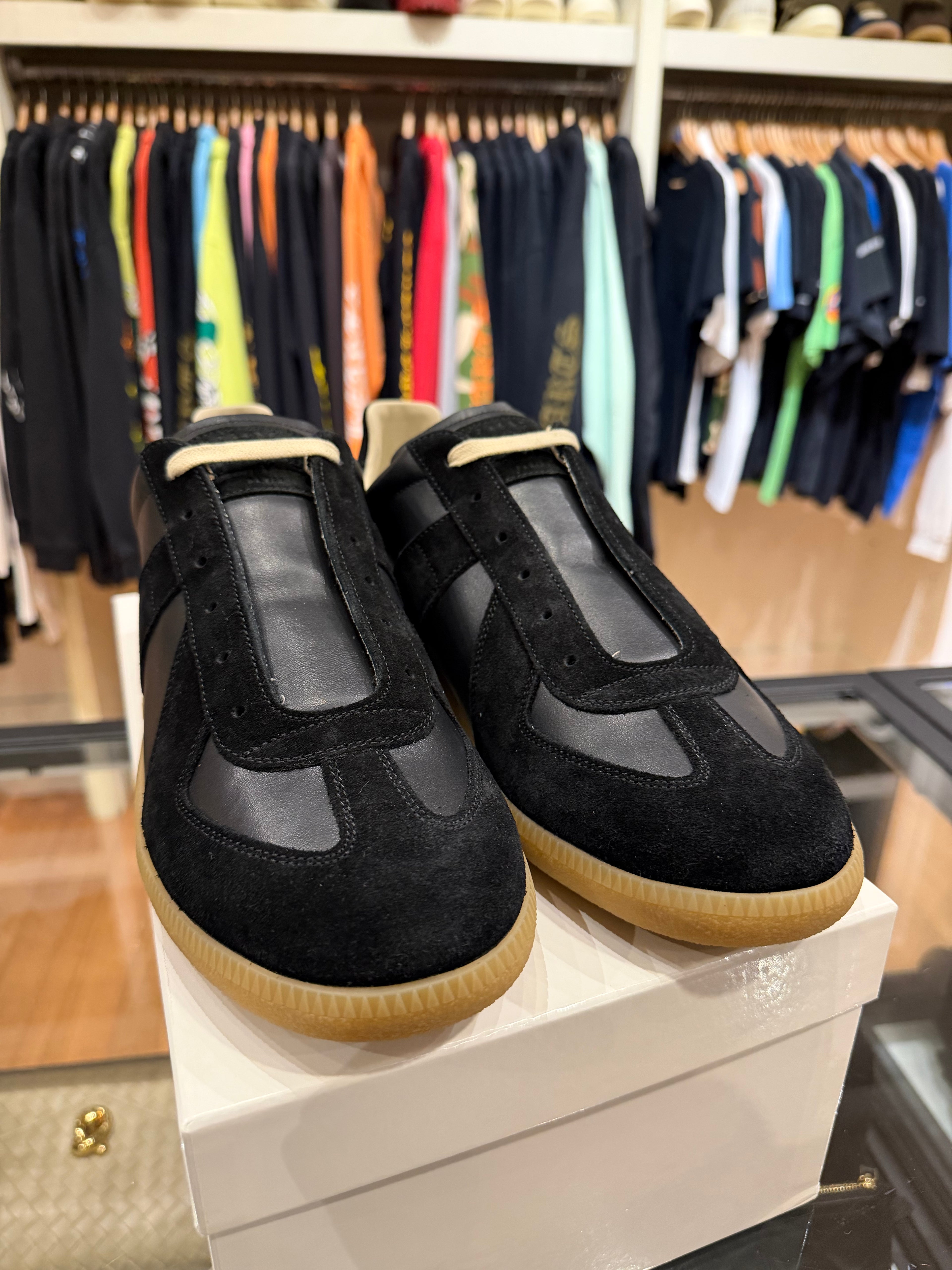 Maison Margiela Replica GATS - Black