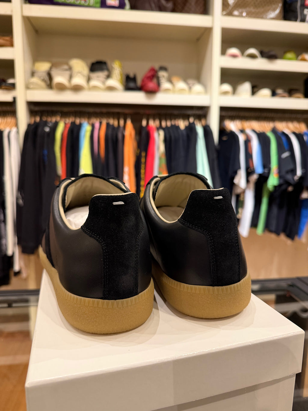 Maison Margiela Replica GATS - Black