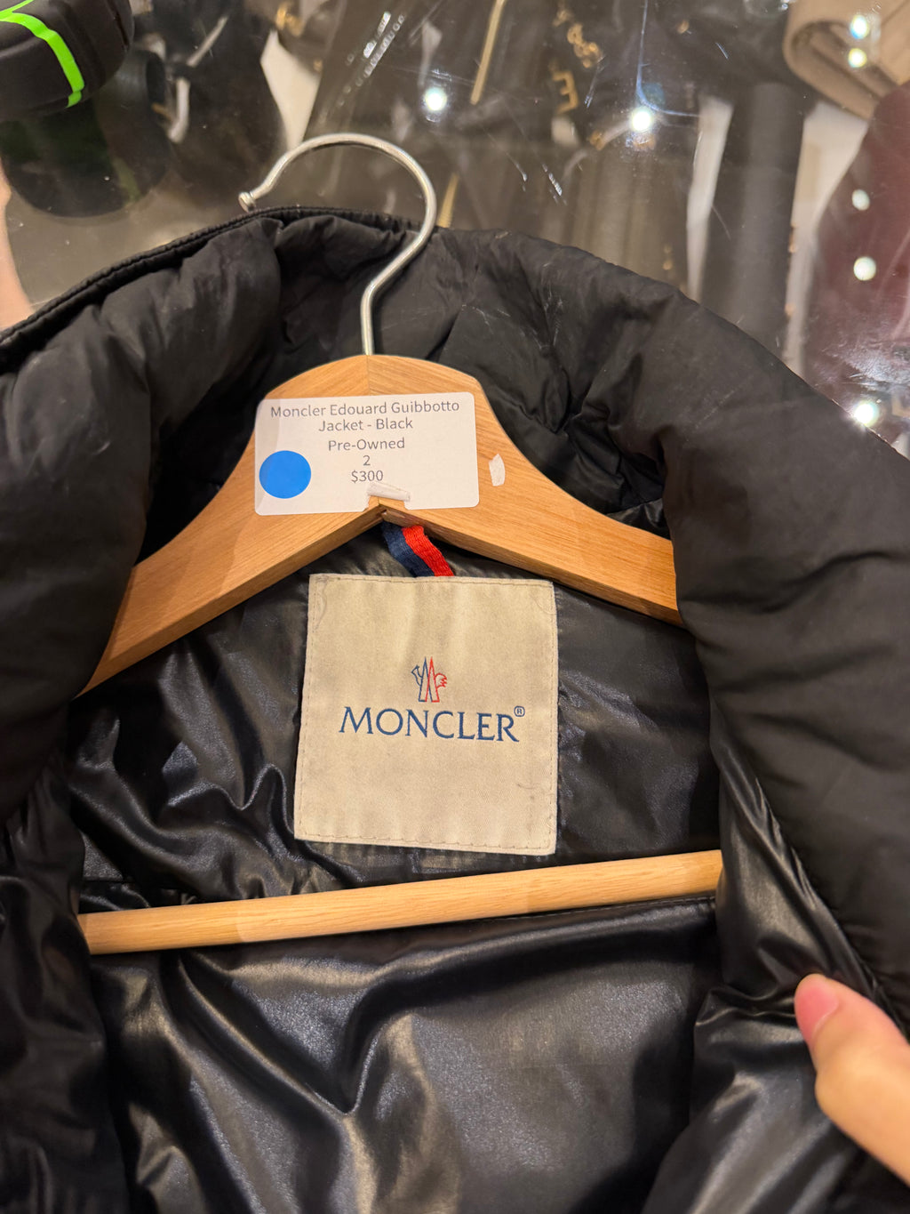 Moncler Edouard Guibbotto
Jacket - Black