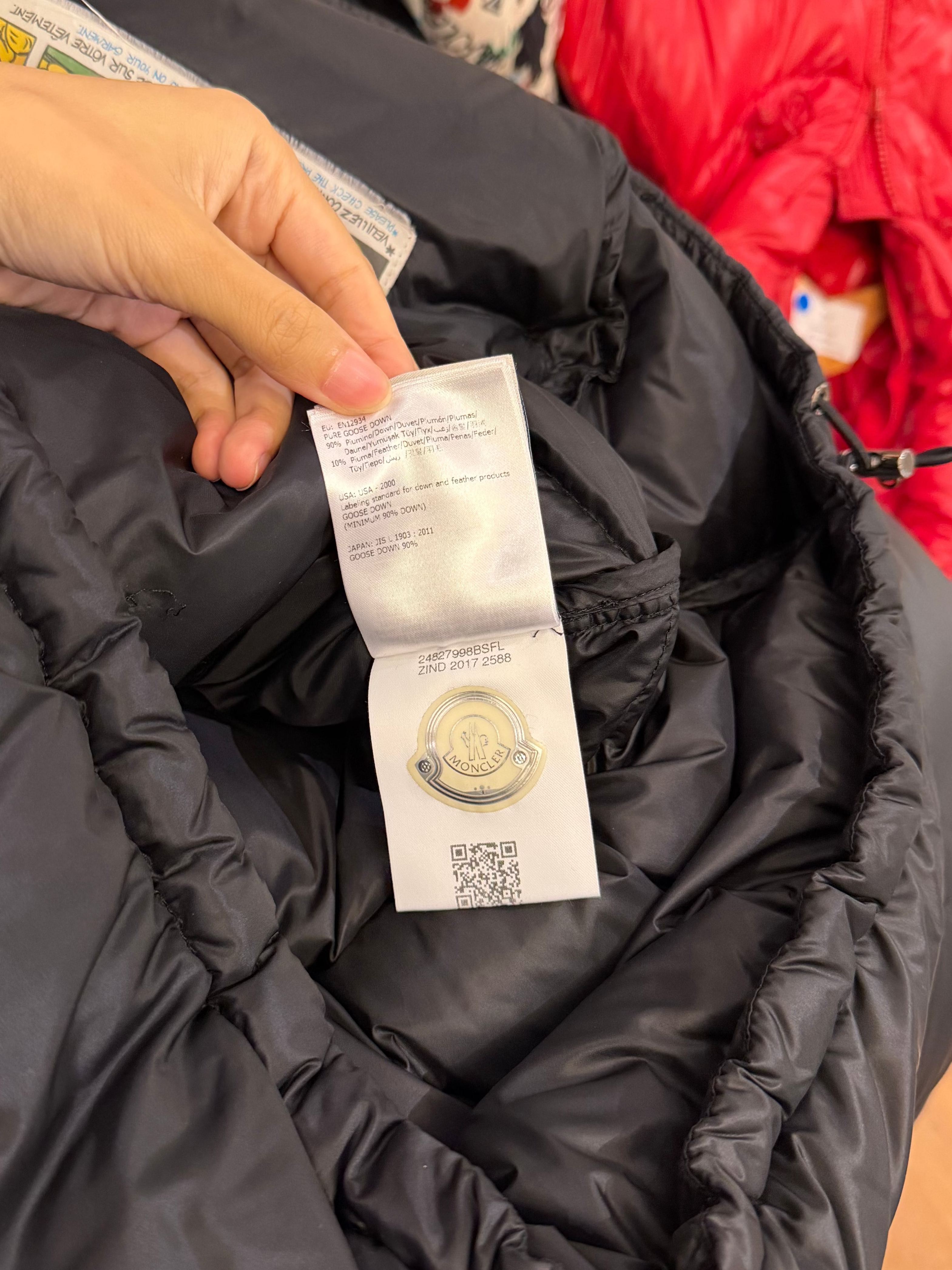 Moncler Pascal Giubbotto -
Black
