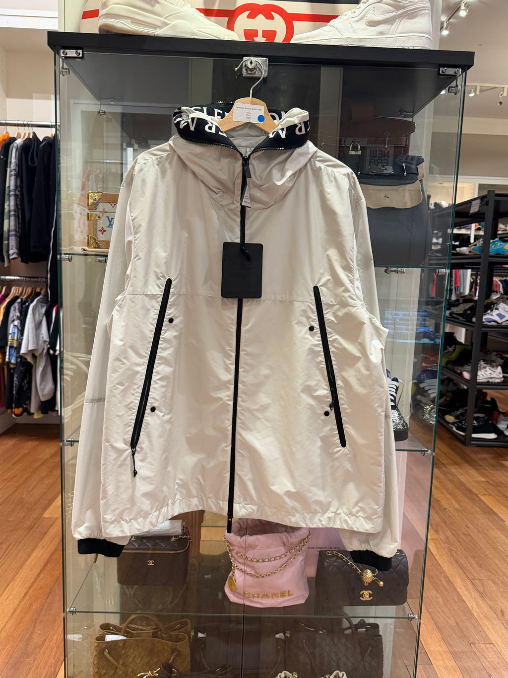 Moncler Junichi Guibbotto