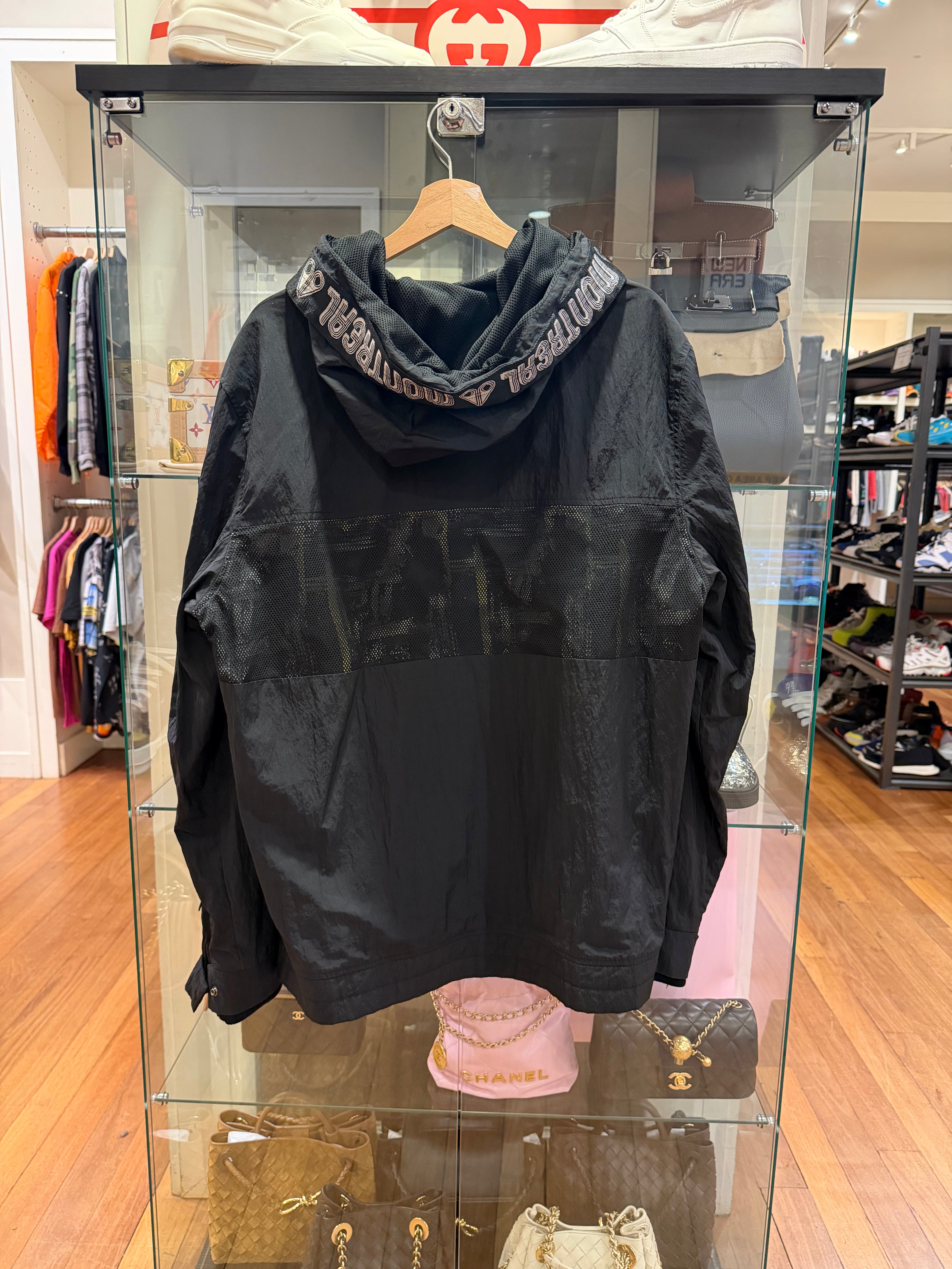 Moose Knuckles Polyester
Windbreaker - Black