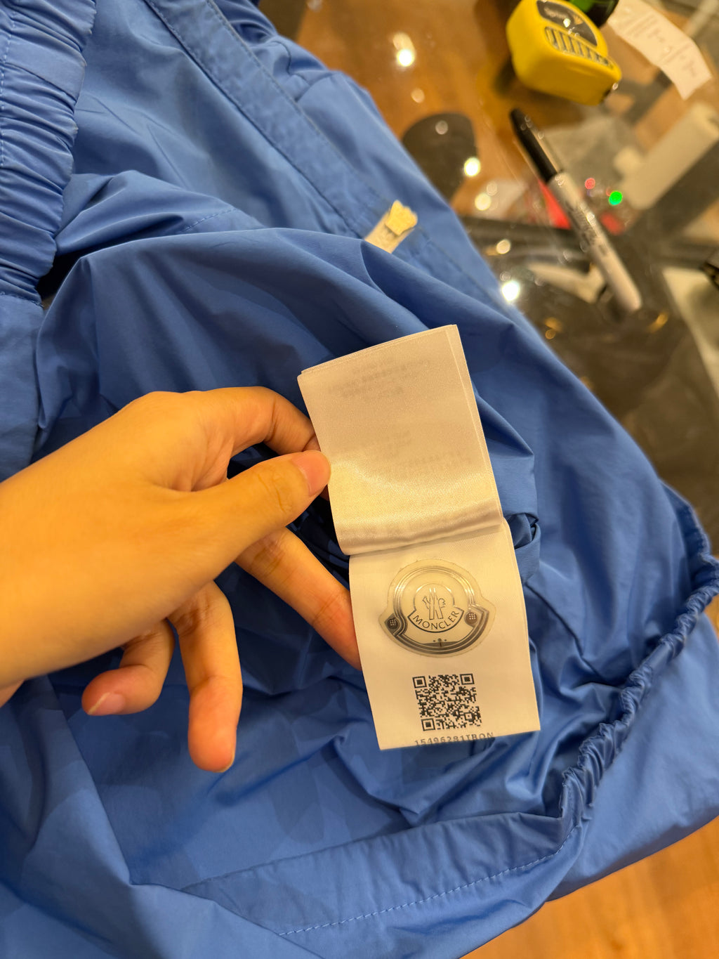Moncler Brize Windbreaker
Jacket - Blue