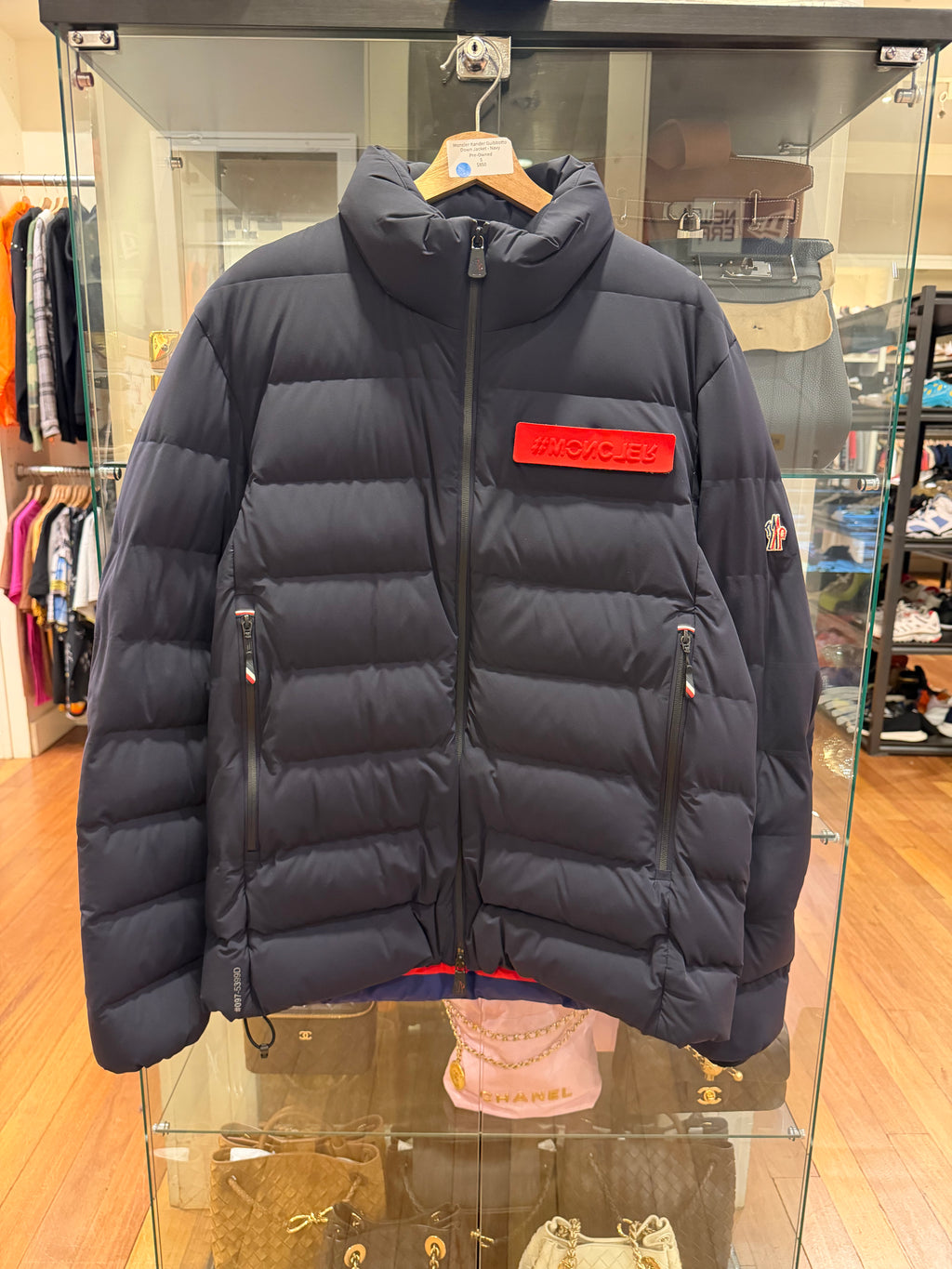 Moncler Kander Guibbotto
Down Jacket - Navy