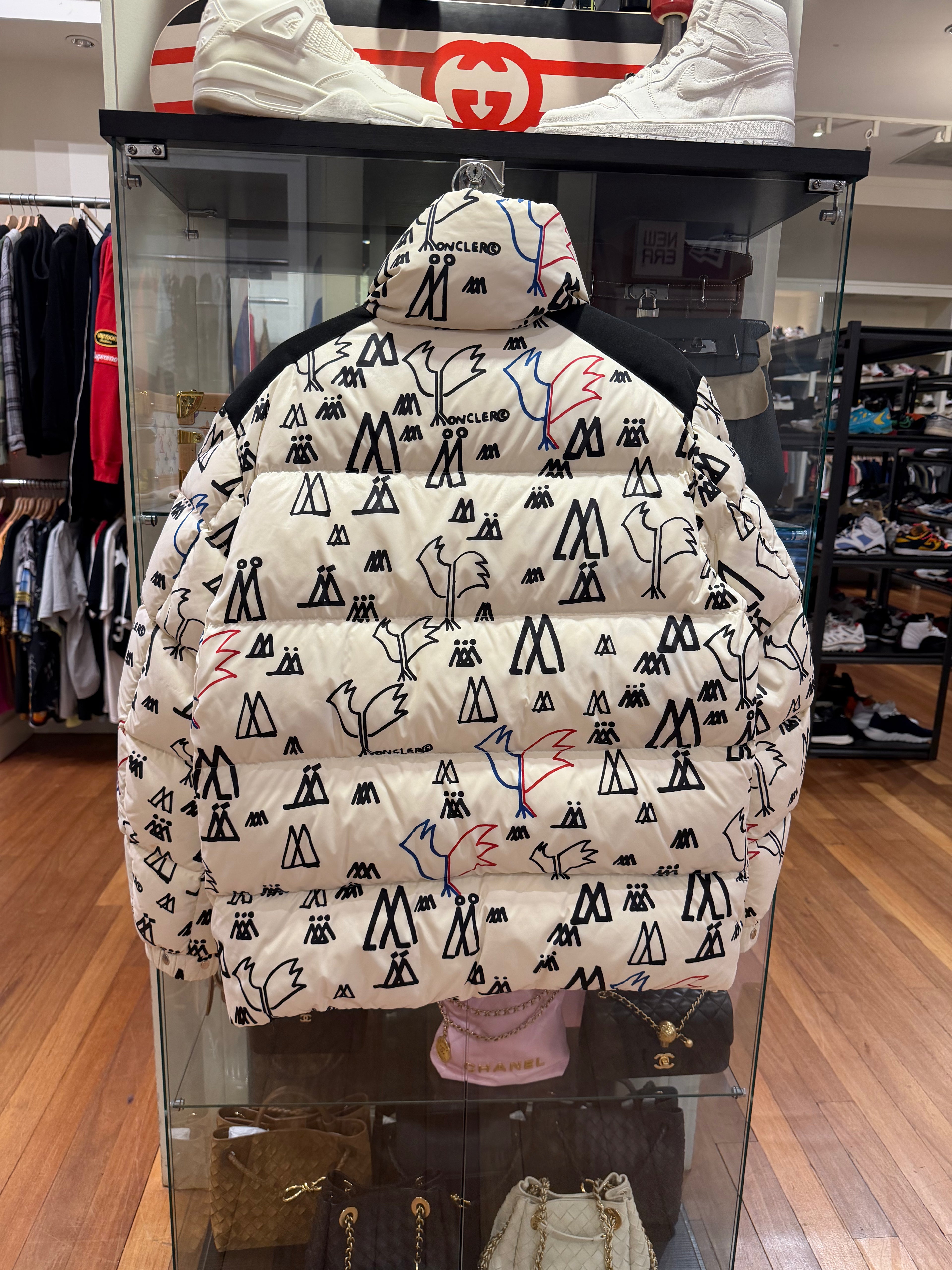 Moncler Genius 2 Marennes
Print Down Jacket