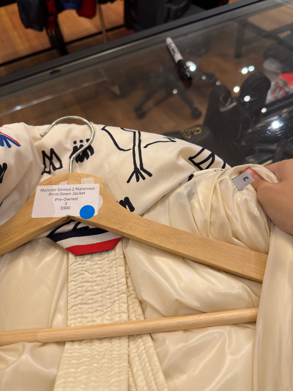 Moncler Genius 2 Marennes
Print Down Jacket