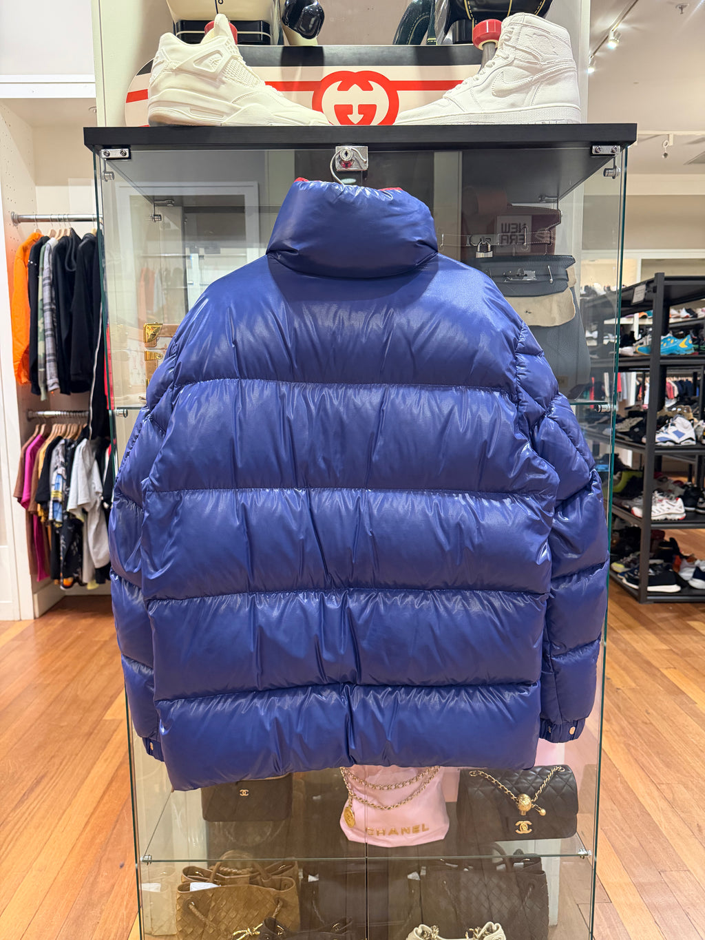 Moncler Dervaux Giubbotto
Down Jacket - Purple/Blue