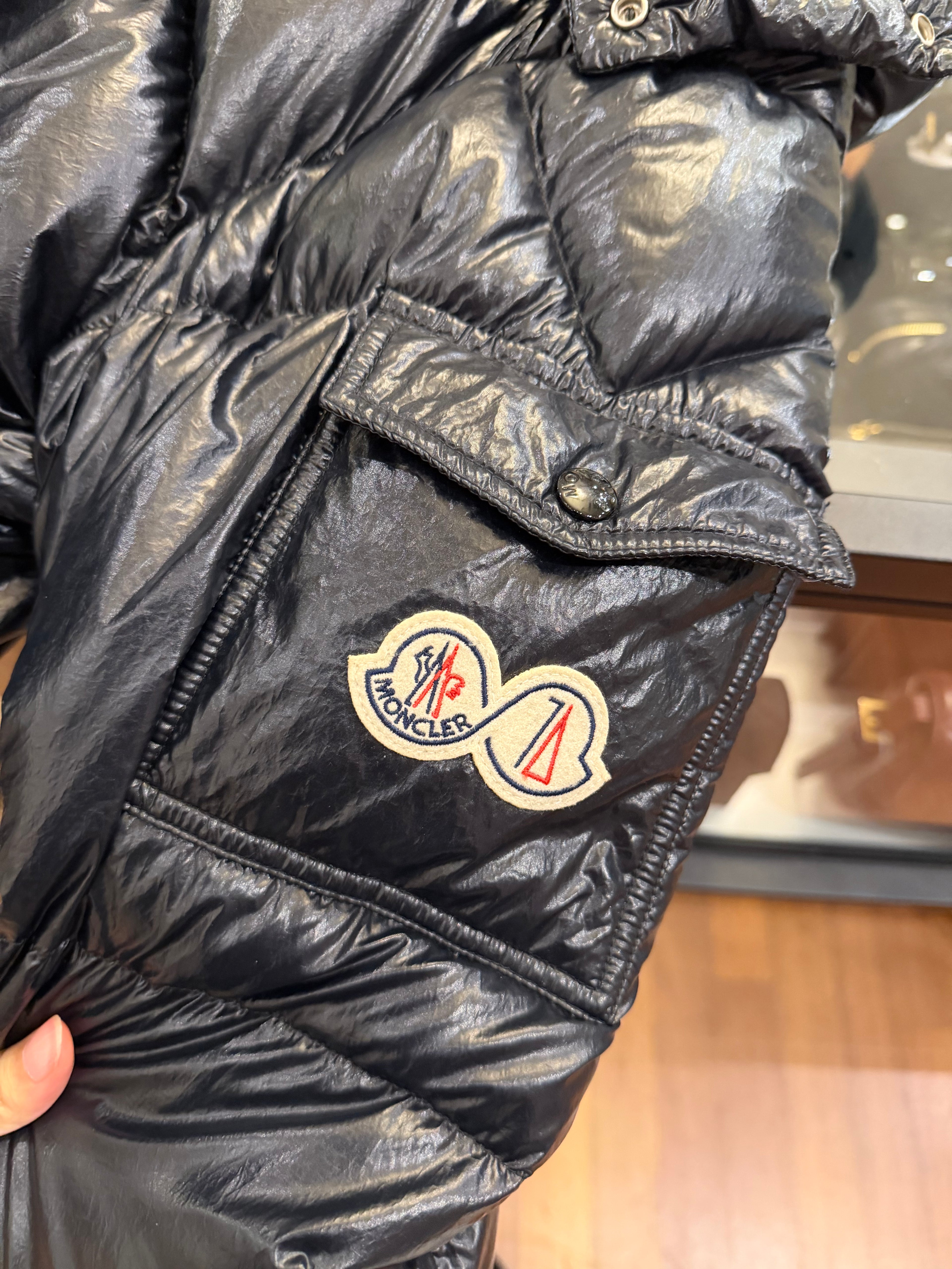 Moncler Maya 70 Giubbotto
Down Jacket - Black