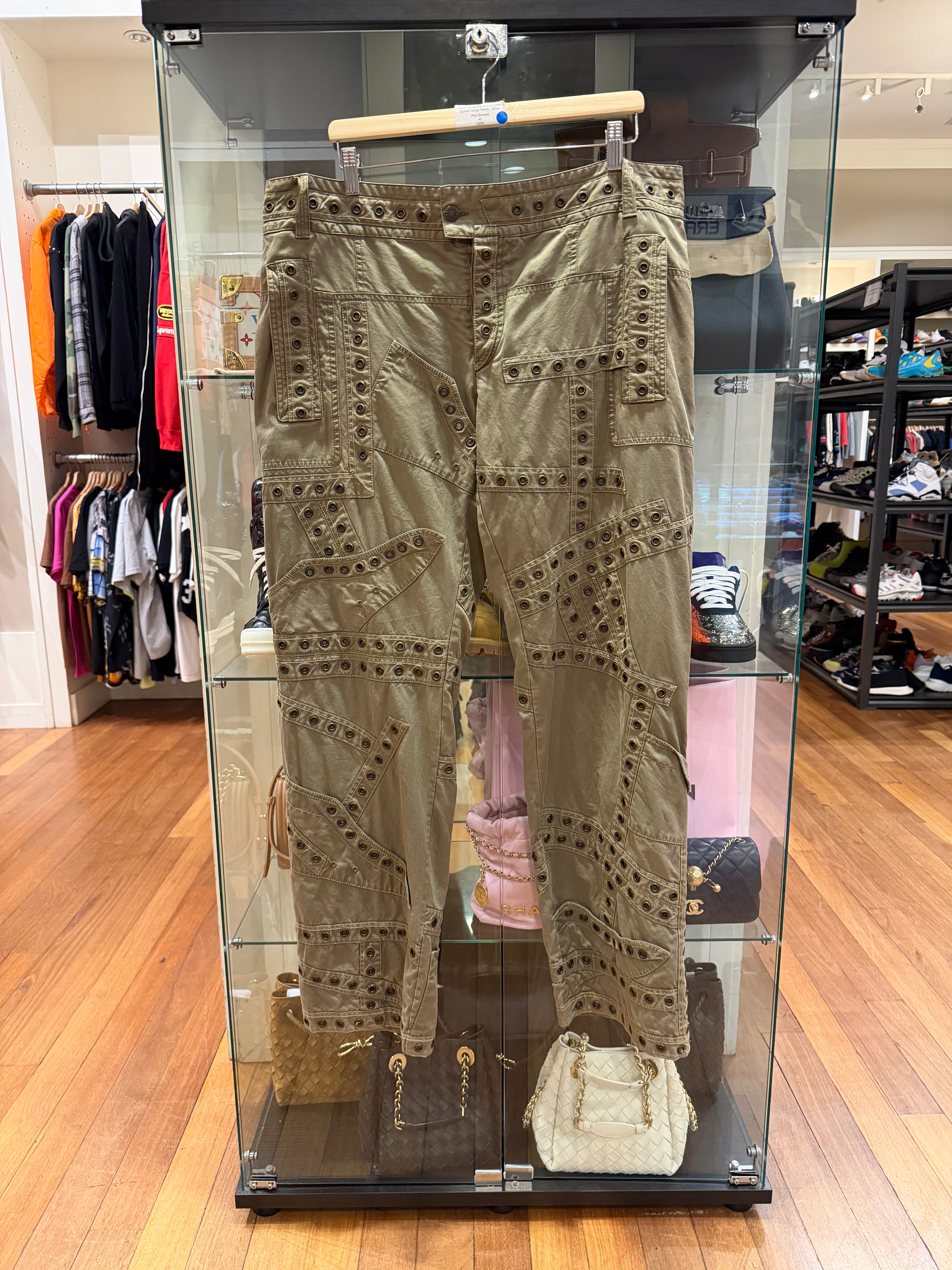 Doice & Gabbana Grommet
Eyelet Cargo Pants - Olive