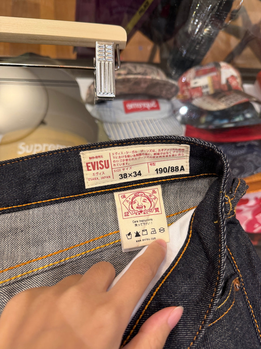 Evisu Daruma Buddies
Daicock Print Slim Jeans