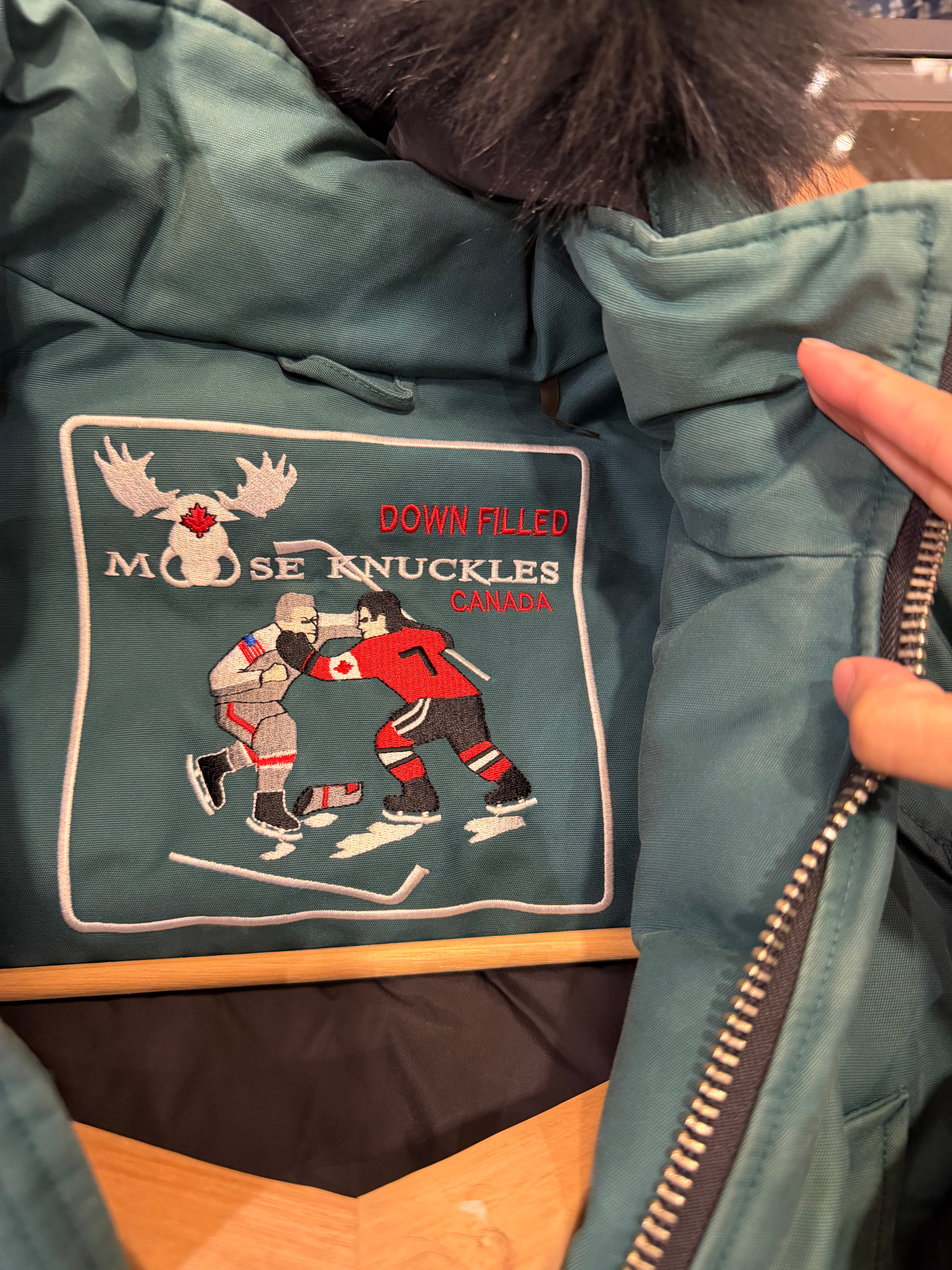 Moose Knuckles Vulpes agopus Down Jacket - Green