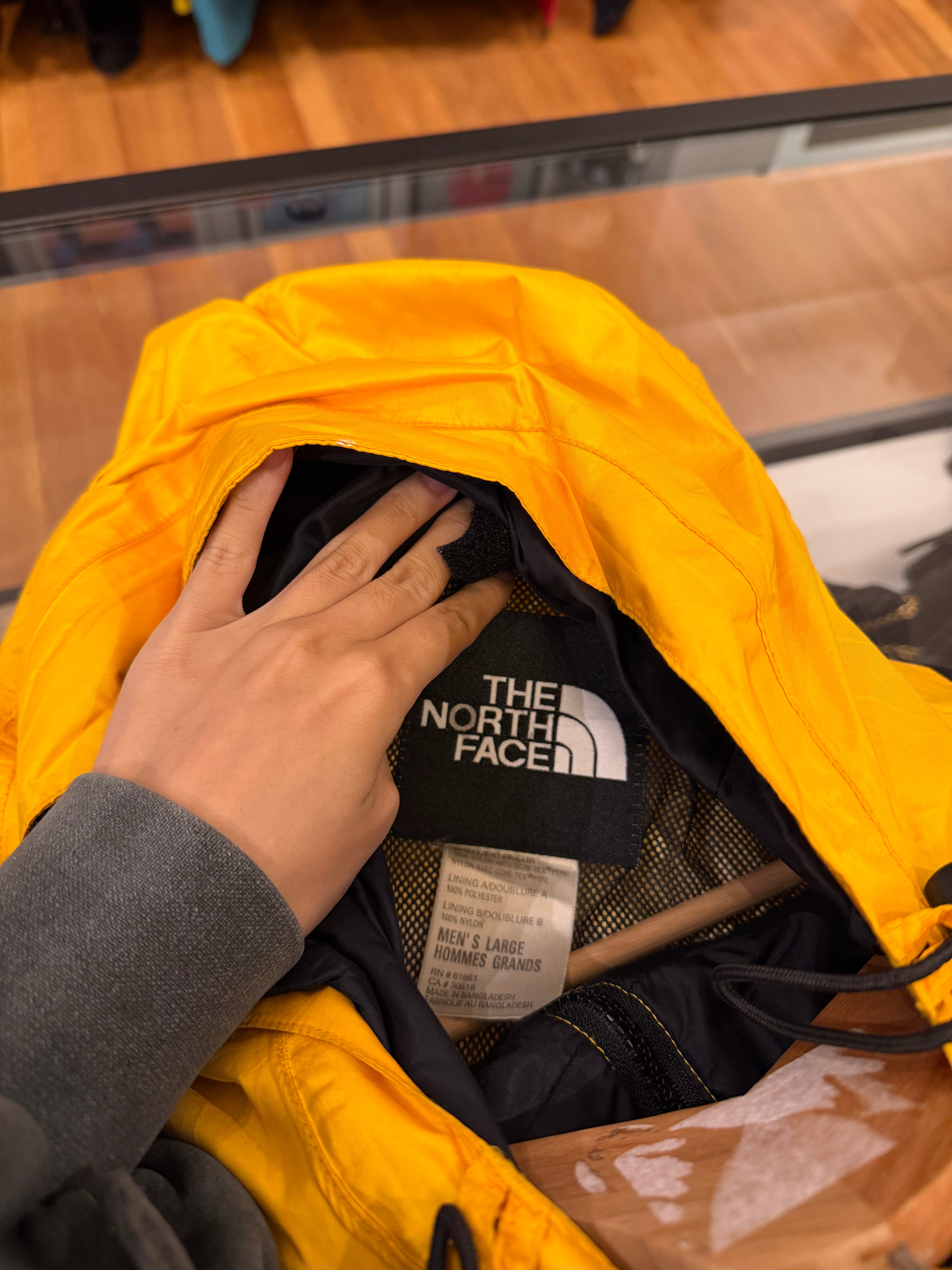 STFU You Talk 2 Much x
Awake NY x TheNorth Face
Windbreaker Jacket - Yellow
Pre-Owned