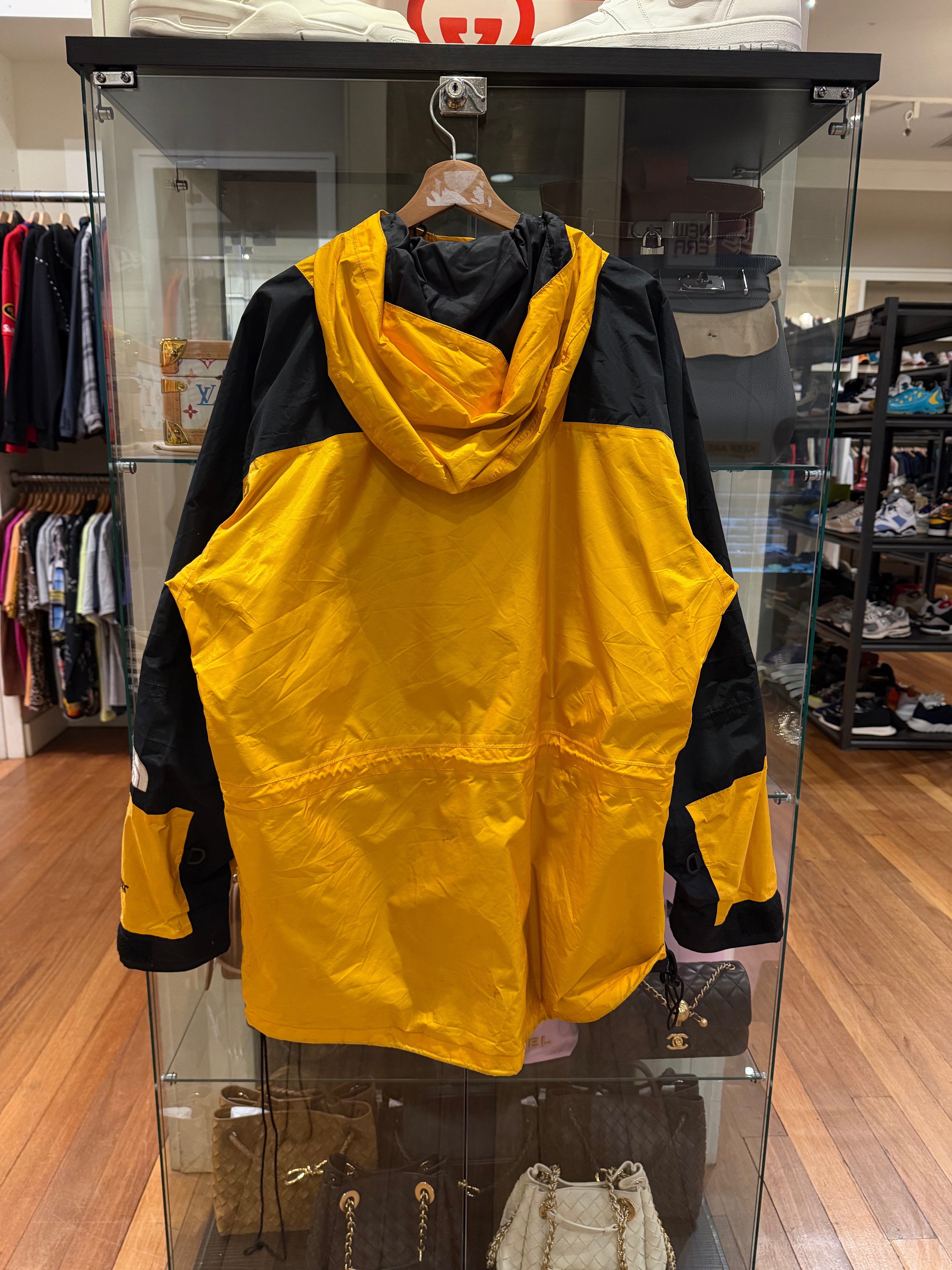 STFU You Talk 2 Much x
Awake NY x TheNorth Face
Windbreaker Jacket - Yellow
Pre-Owned