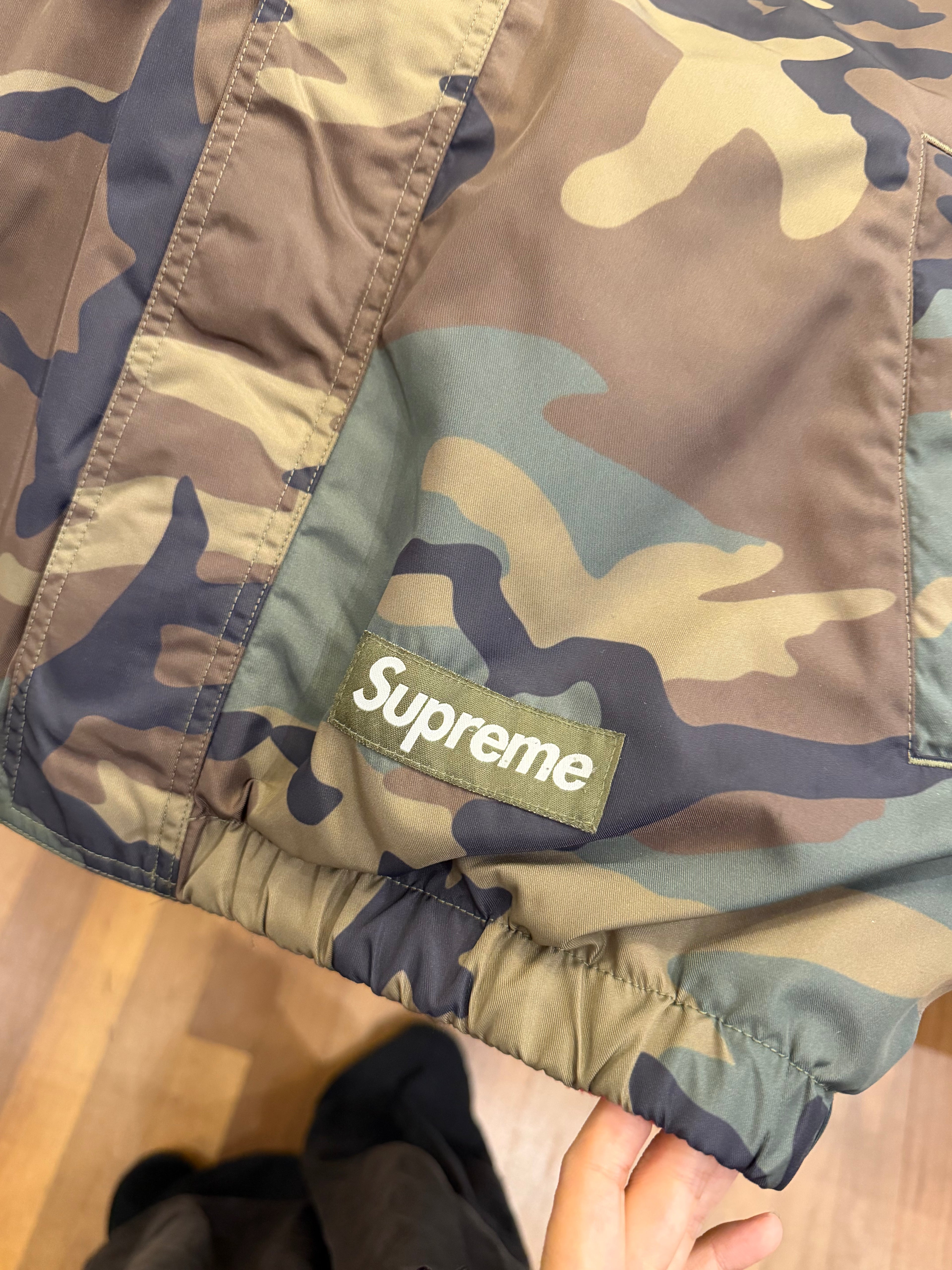 Supreme Polartec Reversible
Jacket - Camo / Red Fleece