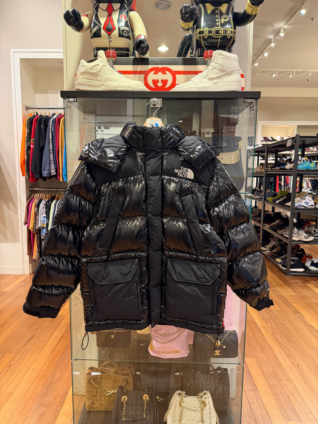 The NorthFace x Supreme
Puffer Jacket