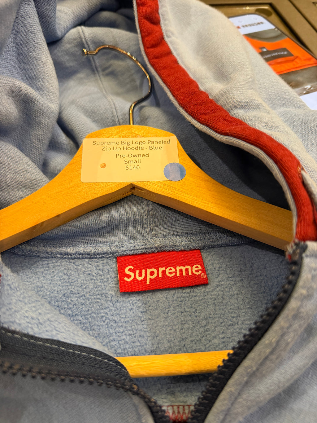 Supreme Big Logo Paneled
Zip Up Hoodie - Blue