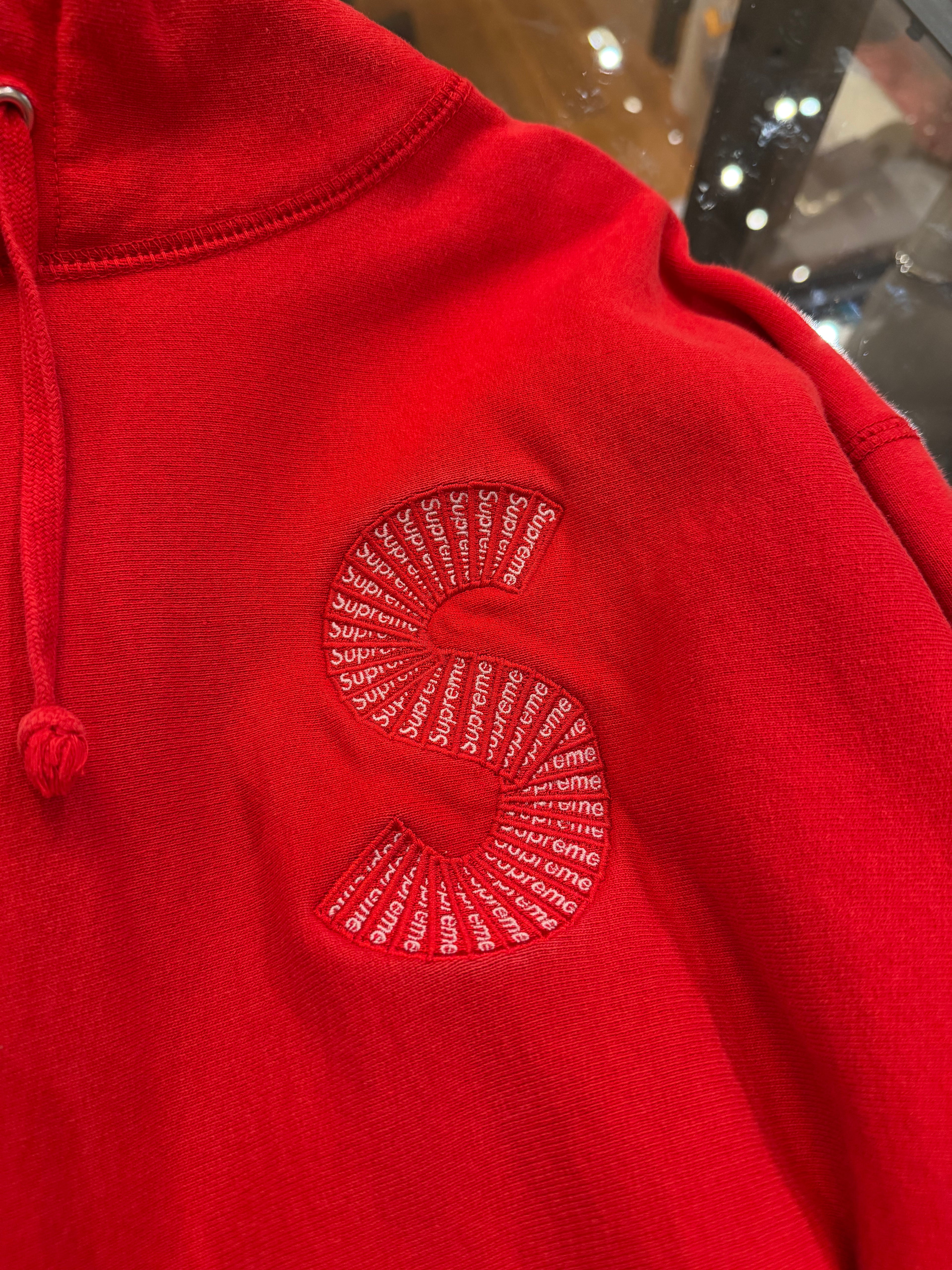 Supreme S Logo Hoodie - Red
