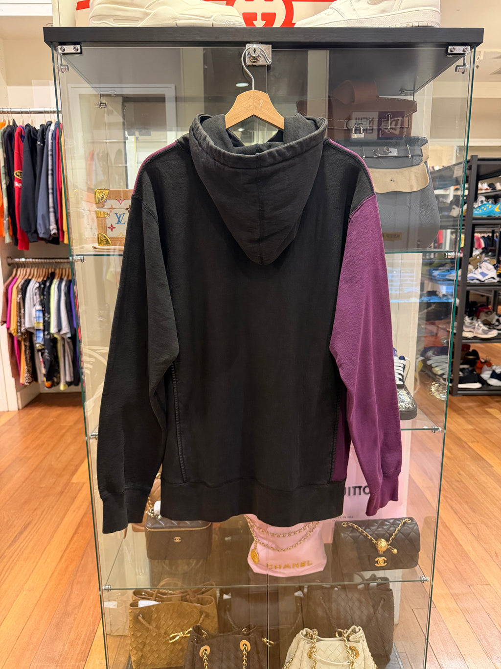 Supreme FW12 Split Pullover
Hoodie - Purple/Black