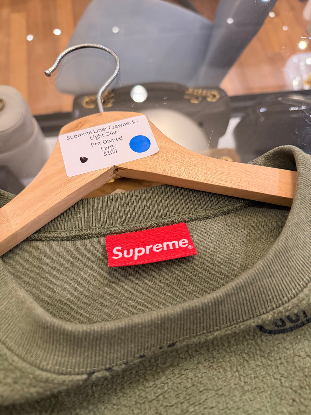 Supreme Liner Crewneck -
Light Olive