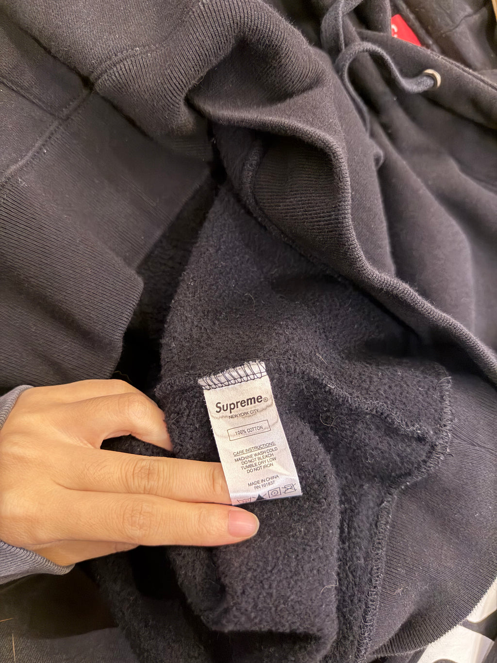 Supreme Sideline Hoodie -
Black