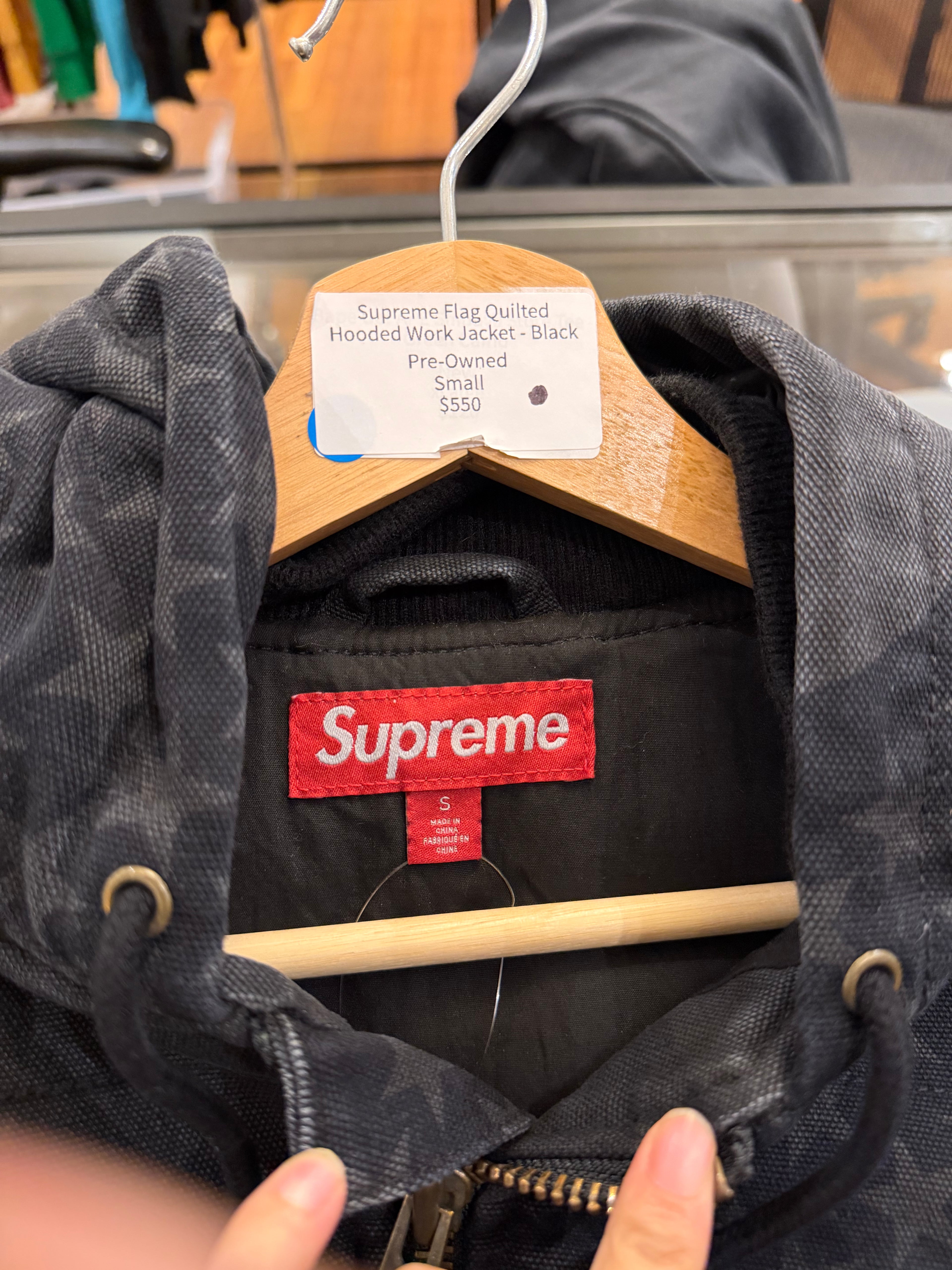 Supreme Flag Quilted
Hooded Work Jacket - Black