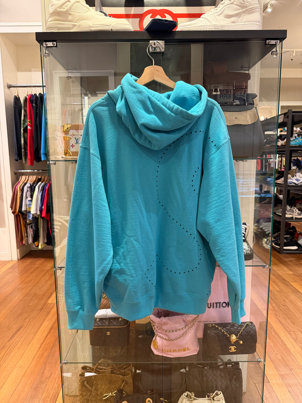 Supreme Laser Cut S Logo
Hoodie -Cyan