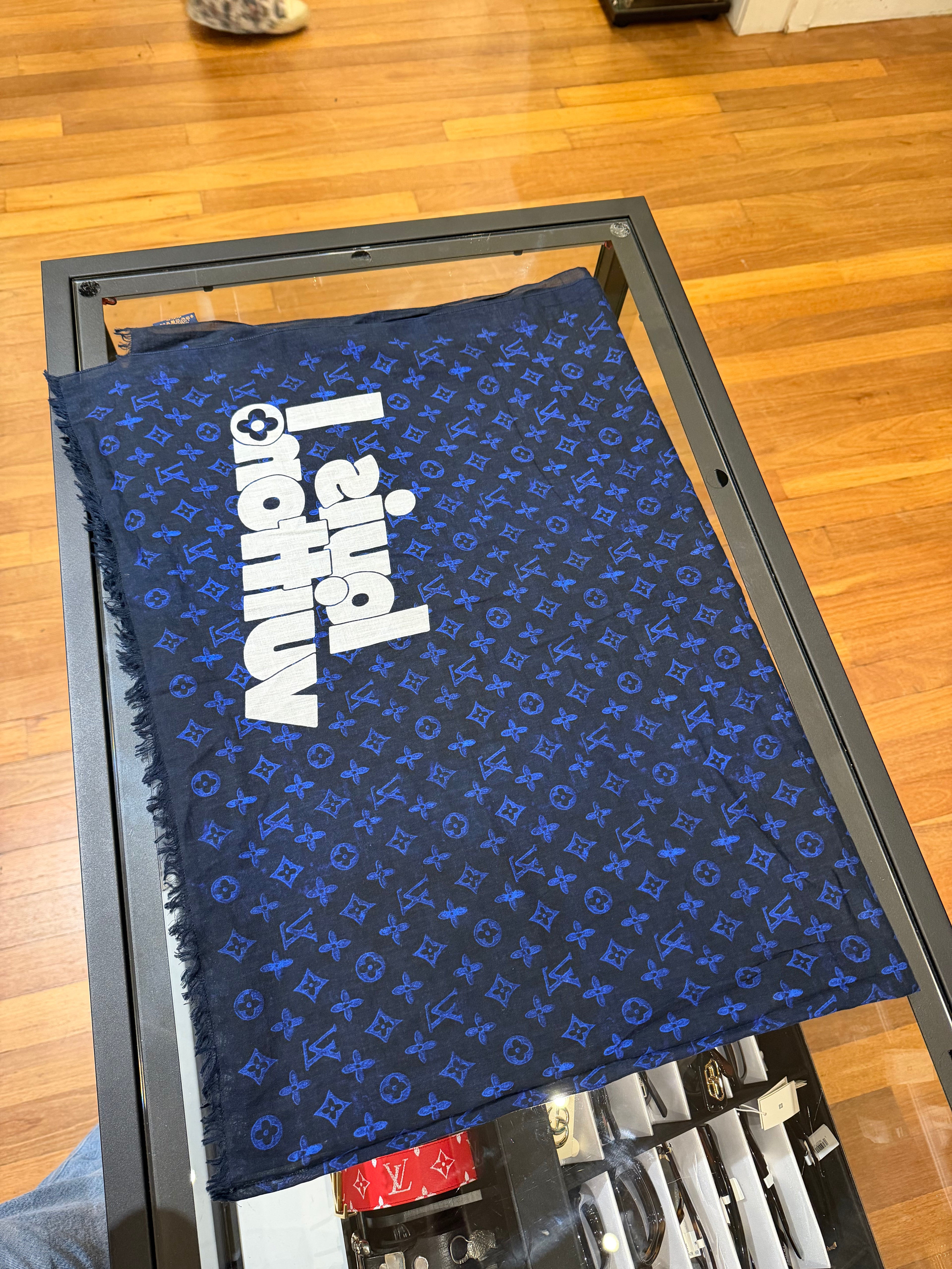 Louis Vuitton Etoile Everyday Stole Scarf Blue Navy blue Cotton (75in)