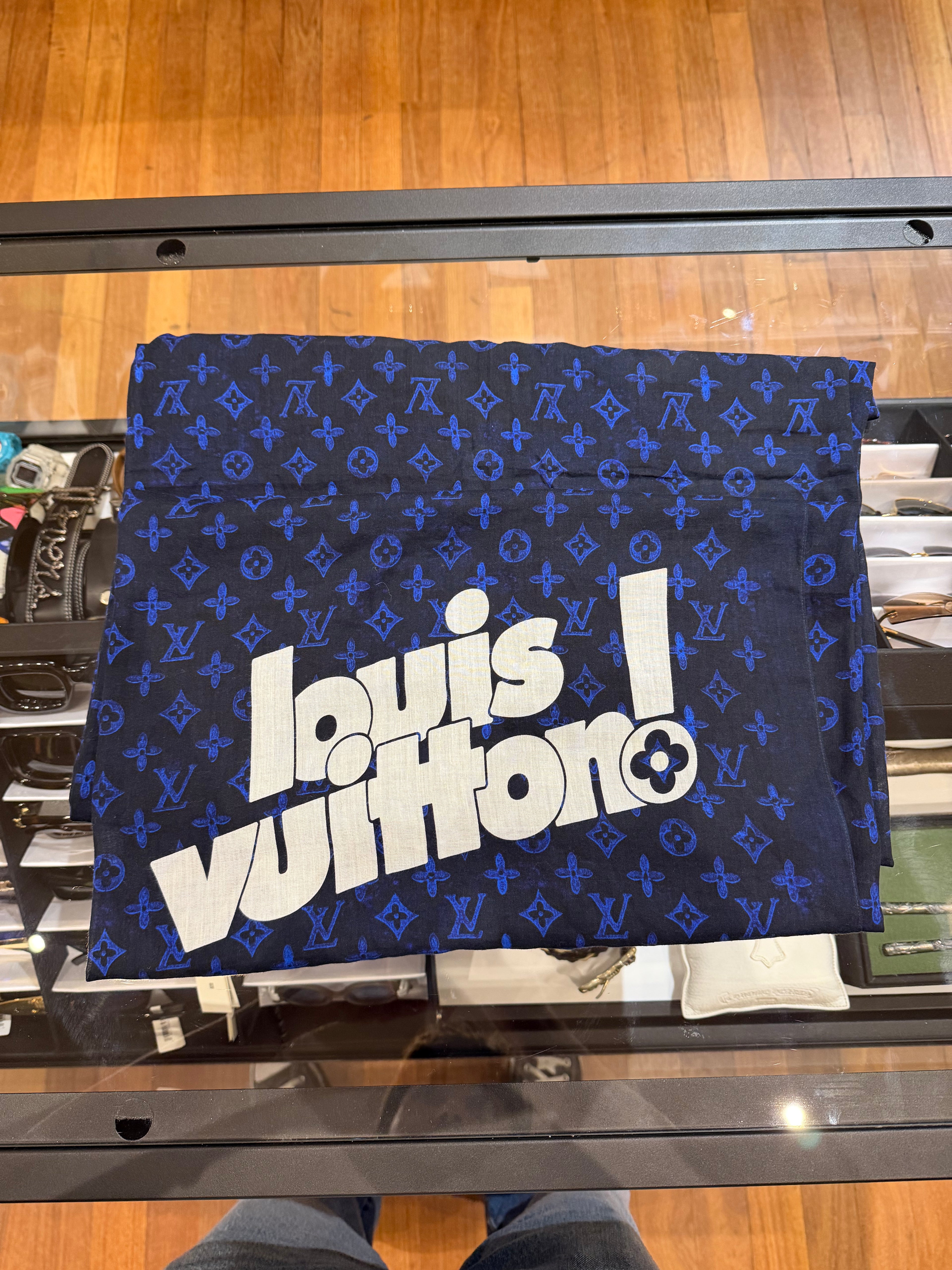 Louis Vuitton Etoile Everyday Stole Scarf Blue Navy blue Cotton (75in)