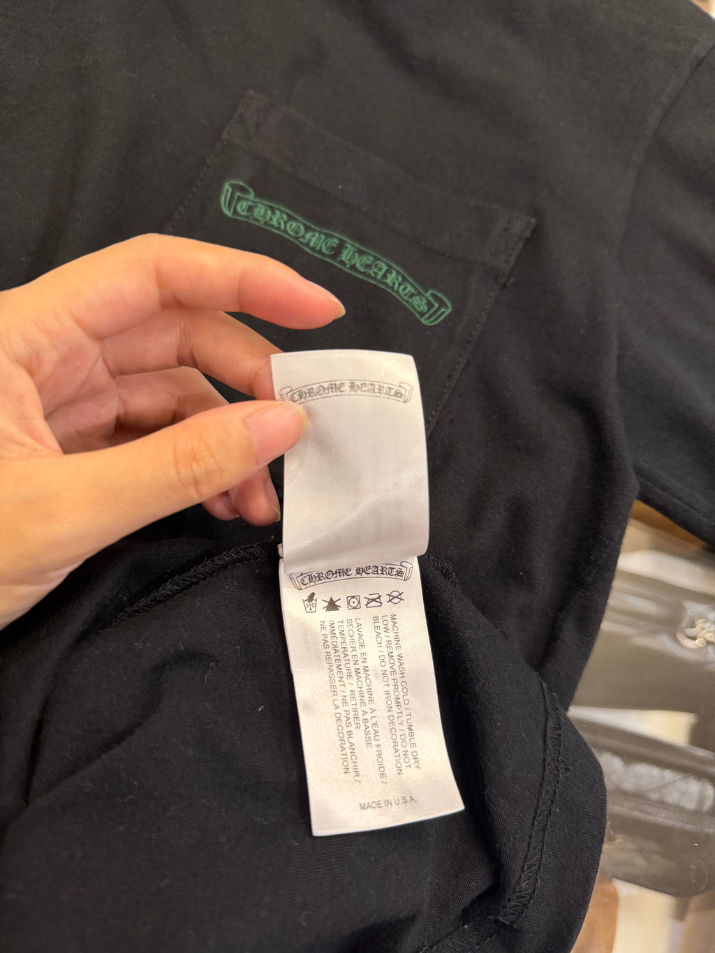 Chrome Hearts Greeen
Cemetery Tee - Black