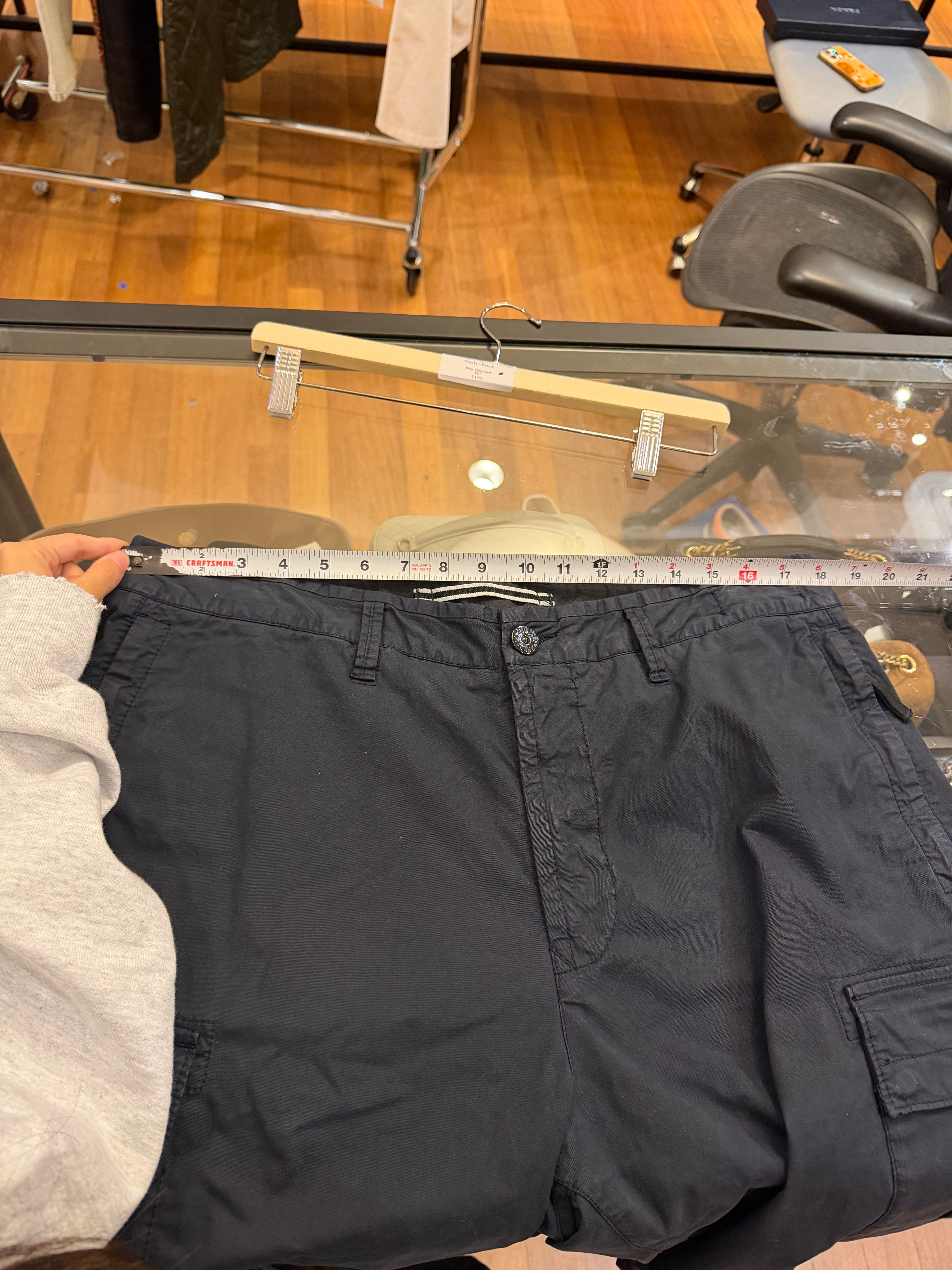 Stone Island Type RE-T Cargo
Pants - Black