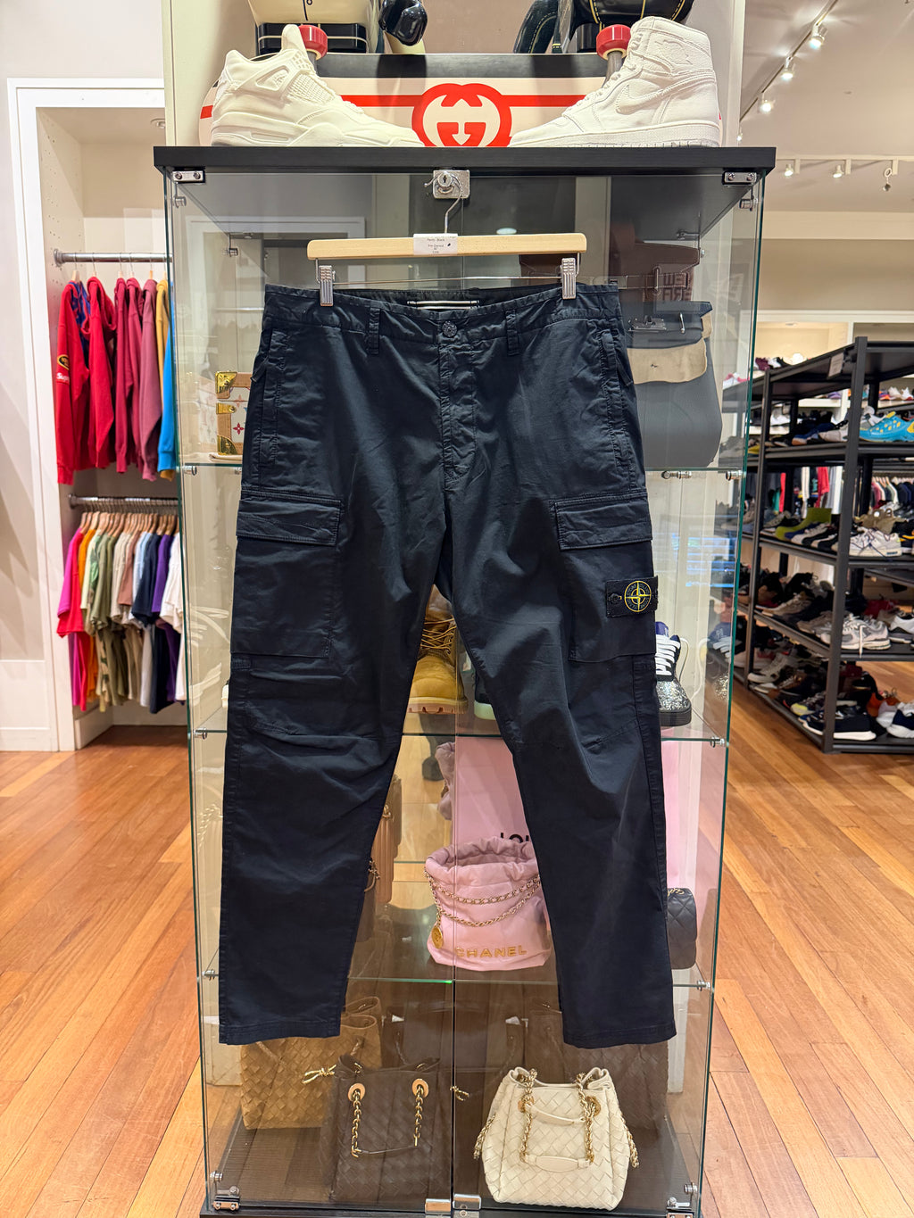 Stone Island Type RE-T Cargo
Pants - Black