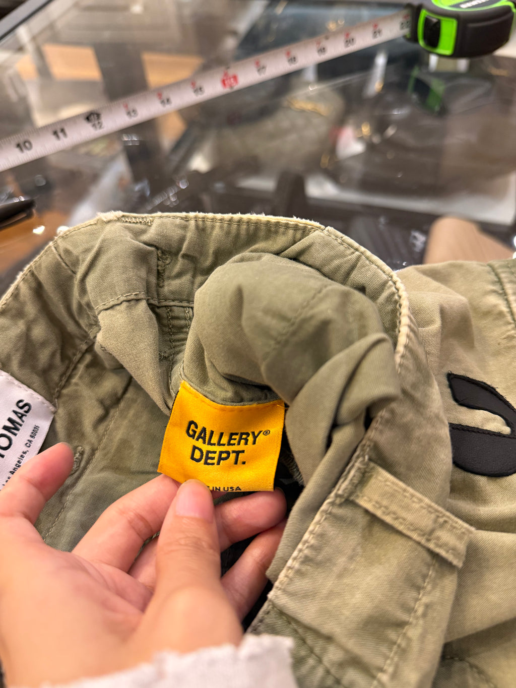 Gallery Dept Kenzie Fatigue
Cargo Shorts - Green