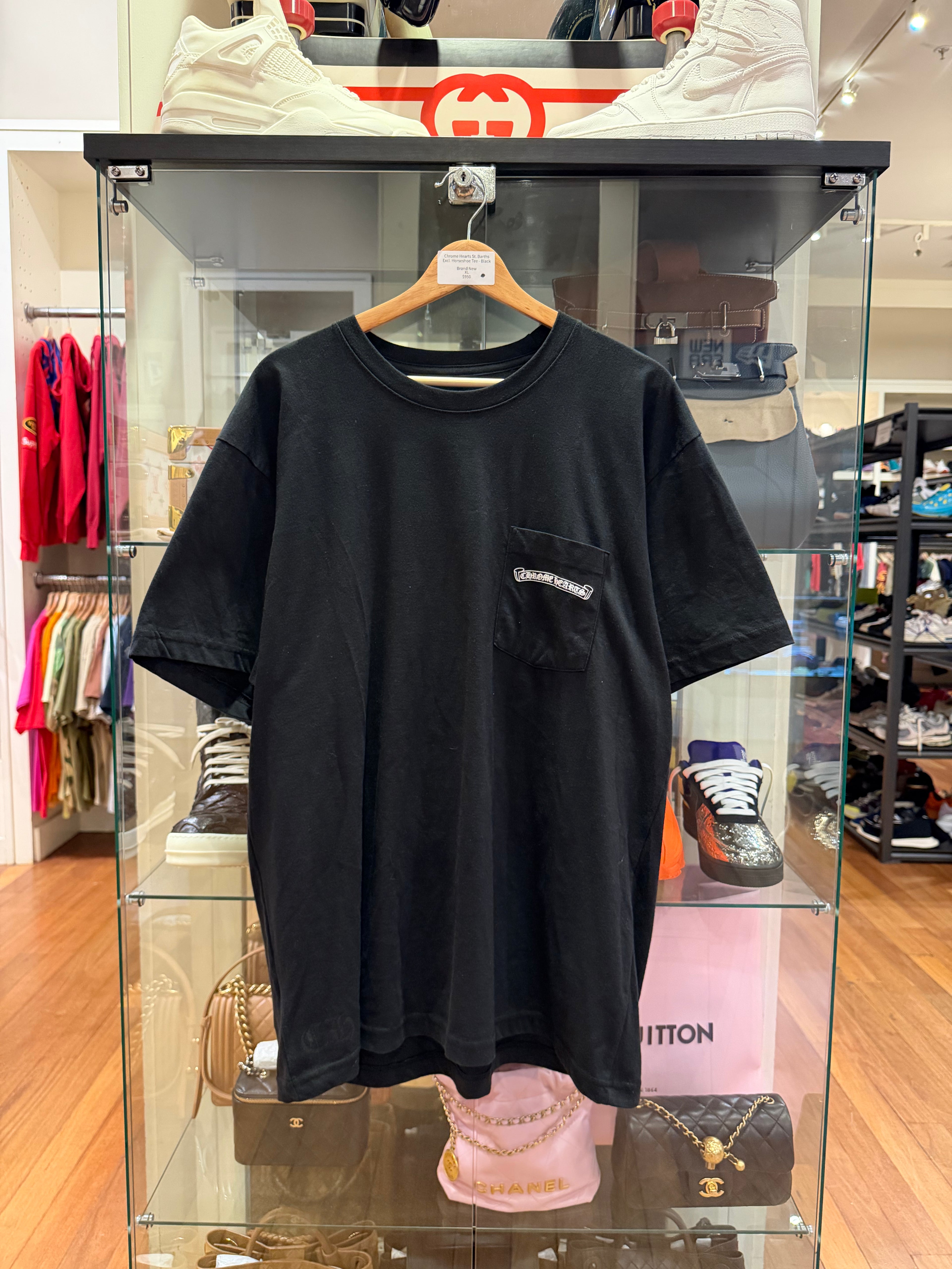 Chrome Hearts St. Barths
Excl. Horseshoe Tee - Black