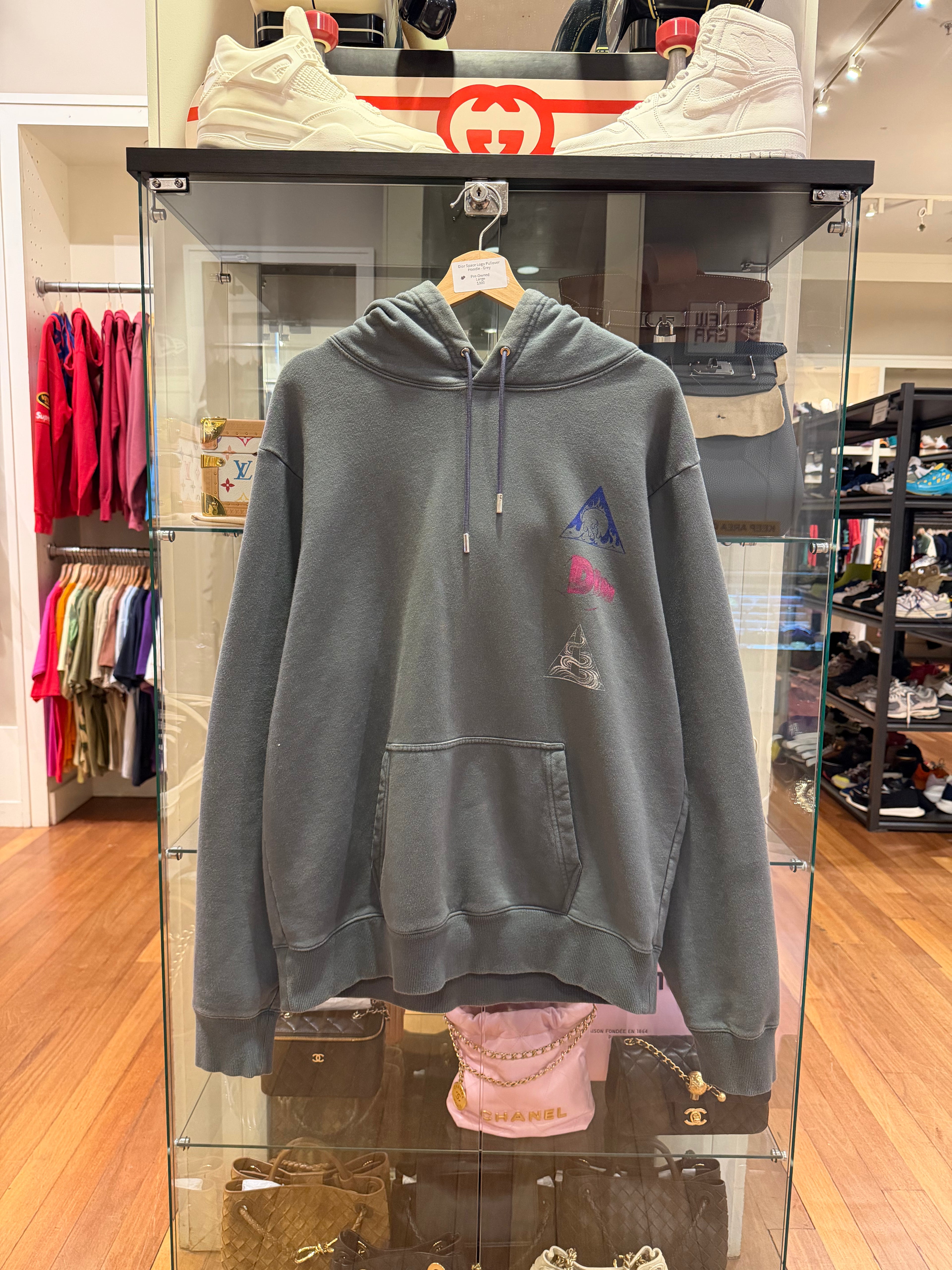 Dior Space Logo Pullover
Hoodie - Grey