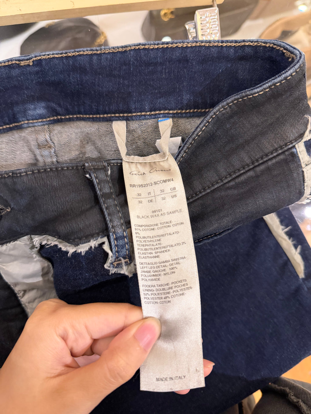 Rick Owens Babel Patchwork
Tyone Cut Denim Shorts