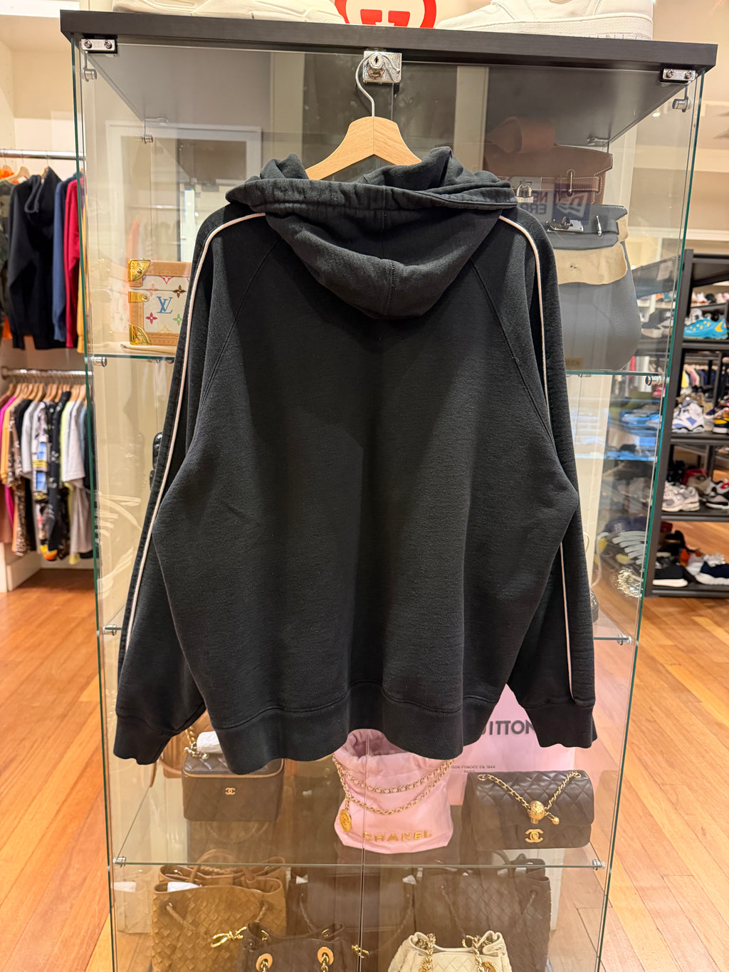 Supreme Falcon Raglan Zip
Up Hoodie