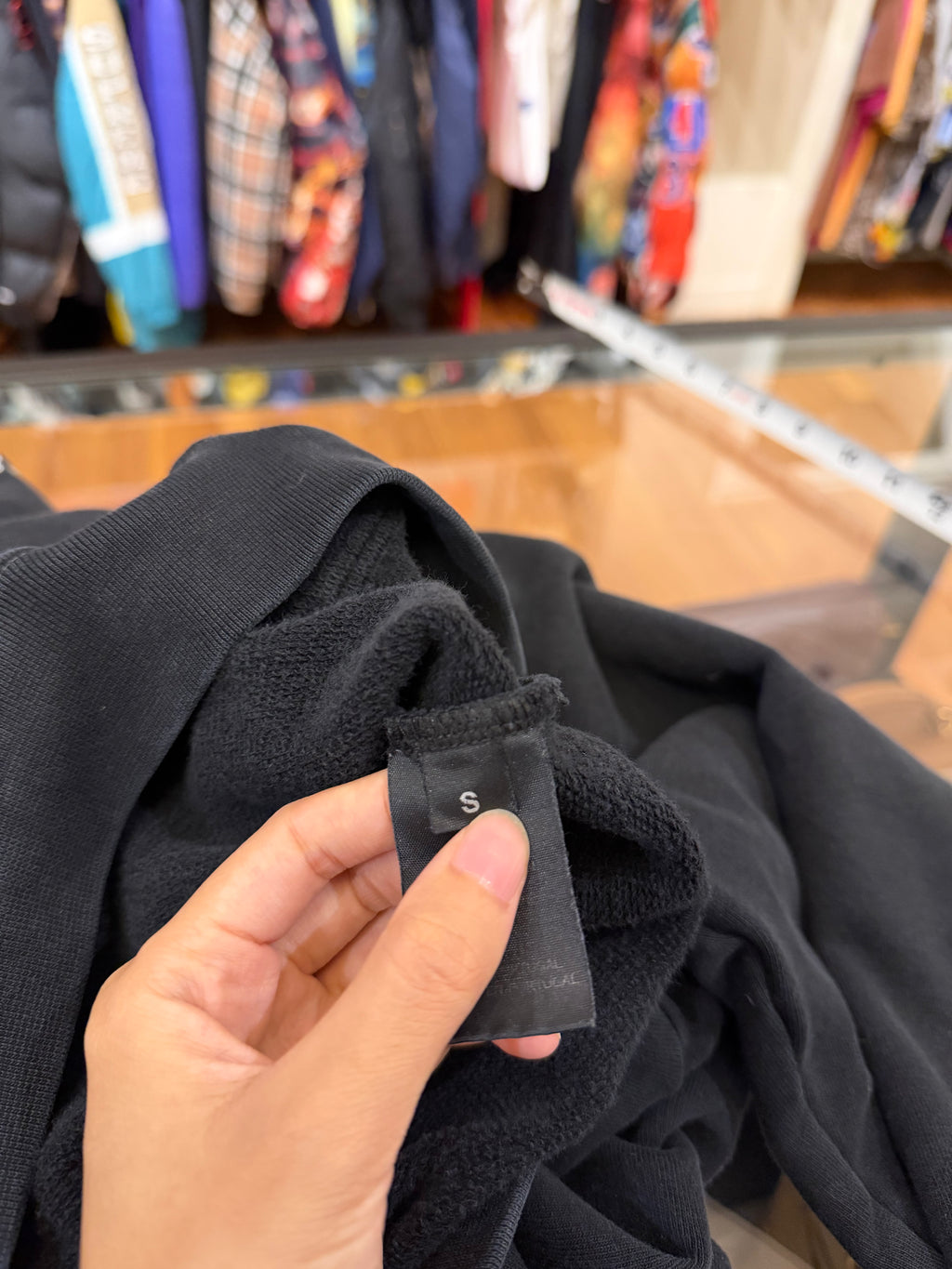 Vetements x Umbro Logo
Hoodie - Black