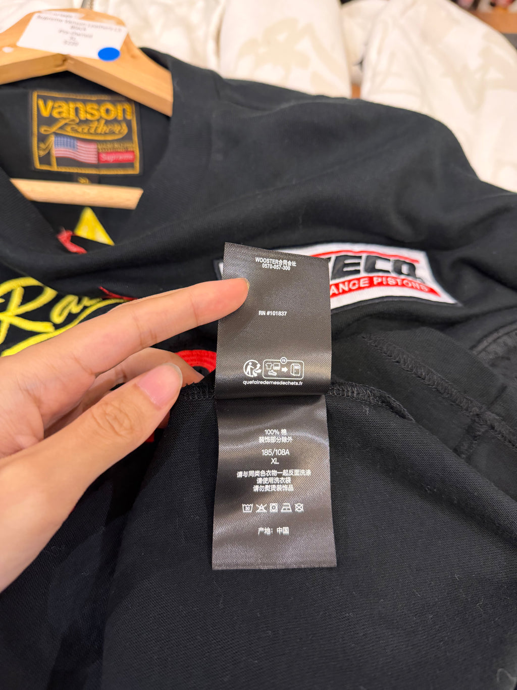 Supreme Vanson Leathers LS -
Black