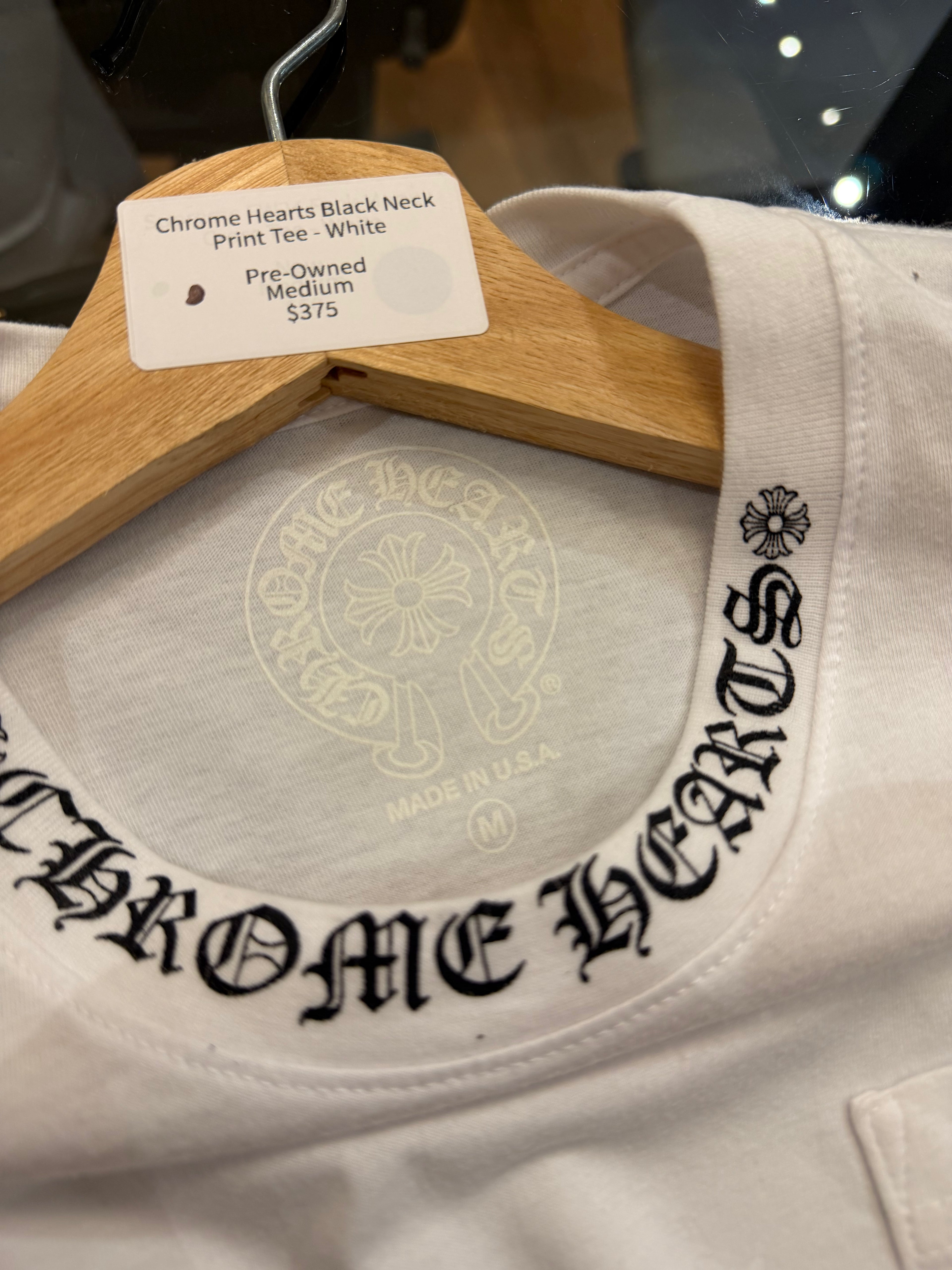 Chrome Hearts Black Neck
Print Tee - White
