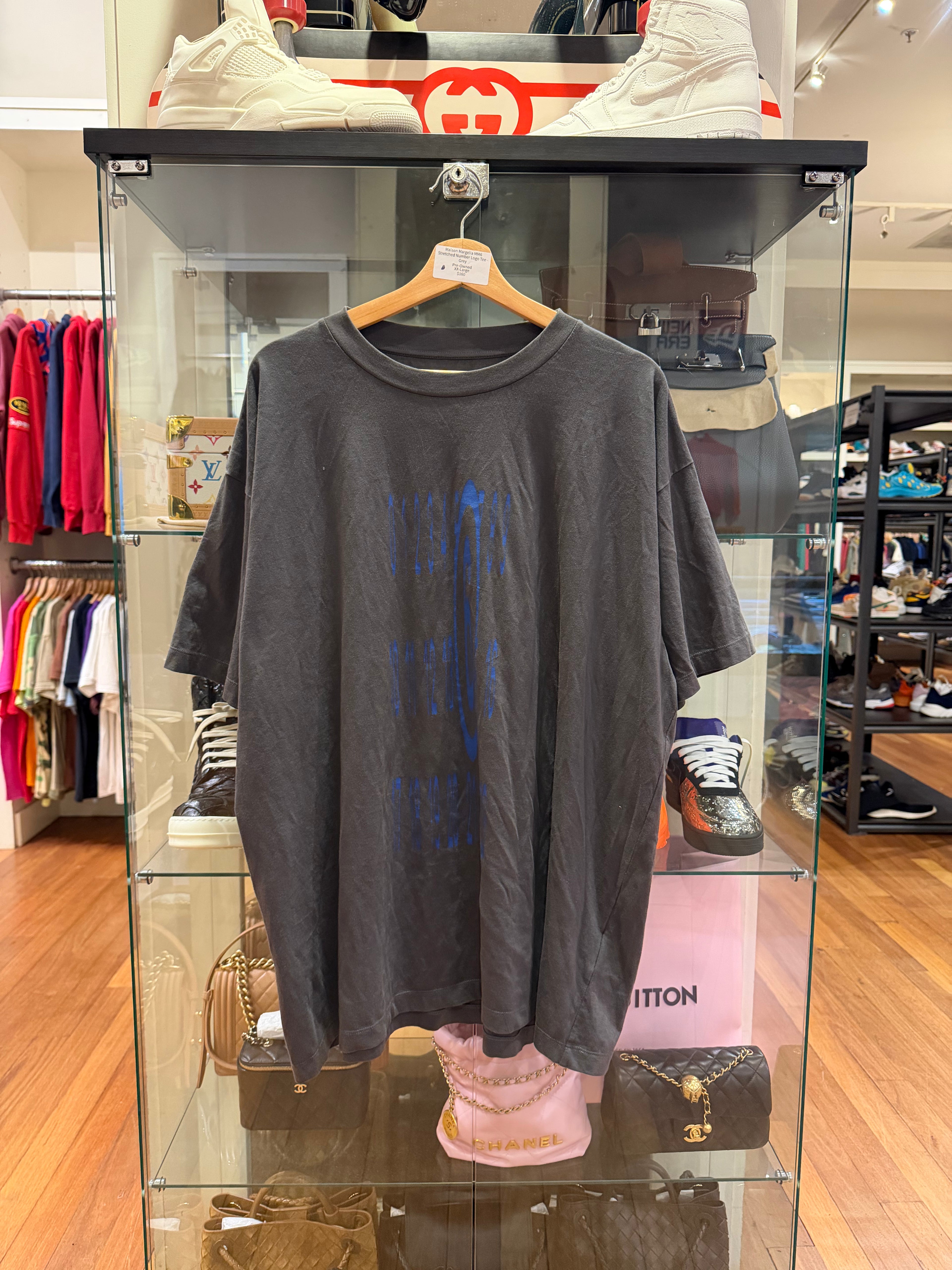 Maison Margelia MM6
Stretched Number Logo Tee