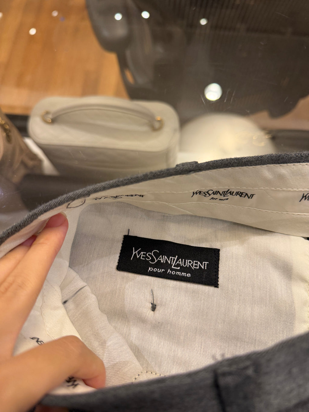 Yves Saint Laurent Dress
Pants - Grey