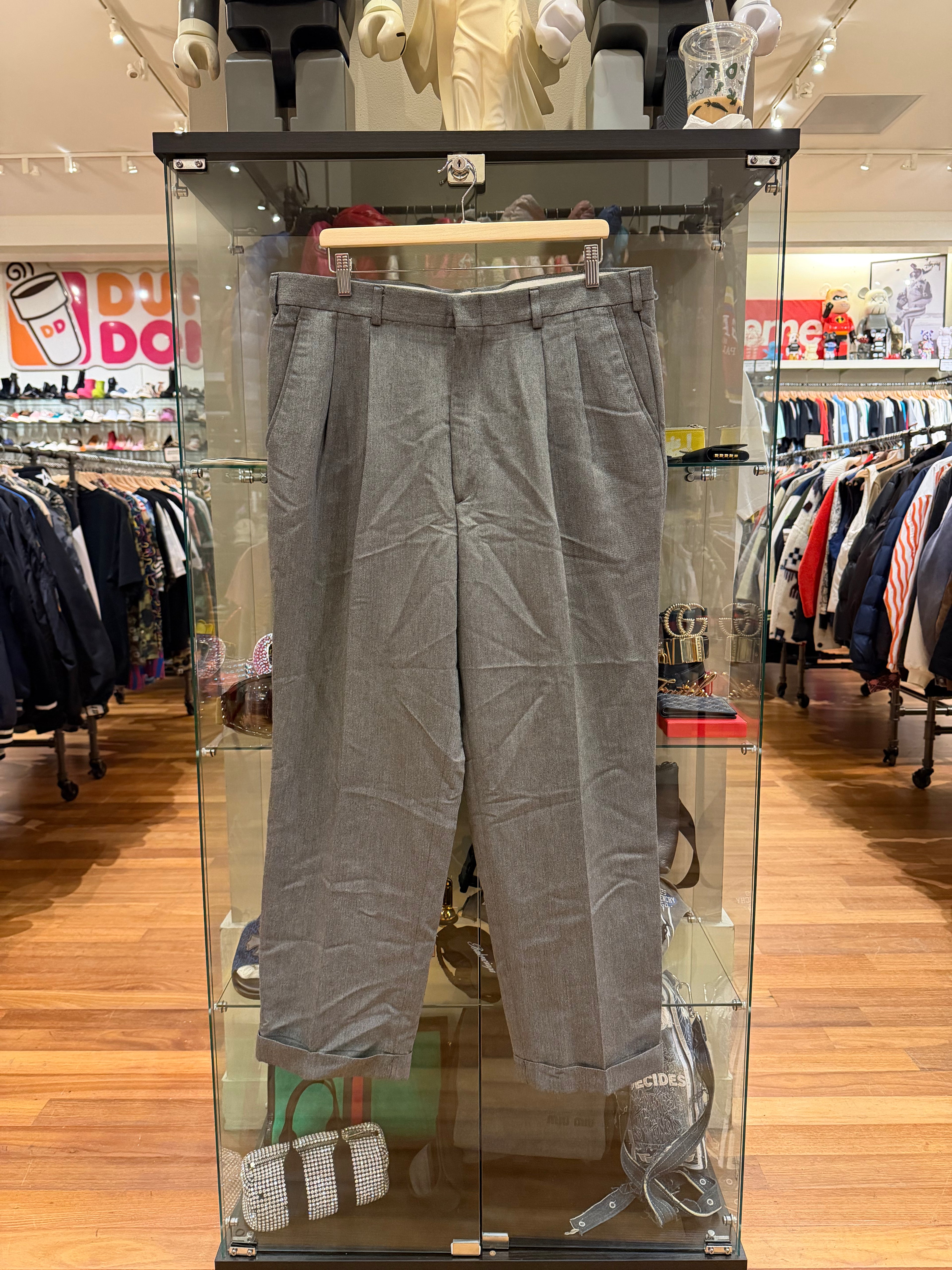Yves Saint Laurent Dress
Pants - Grey